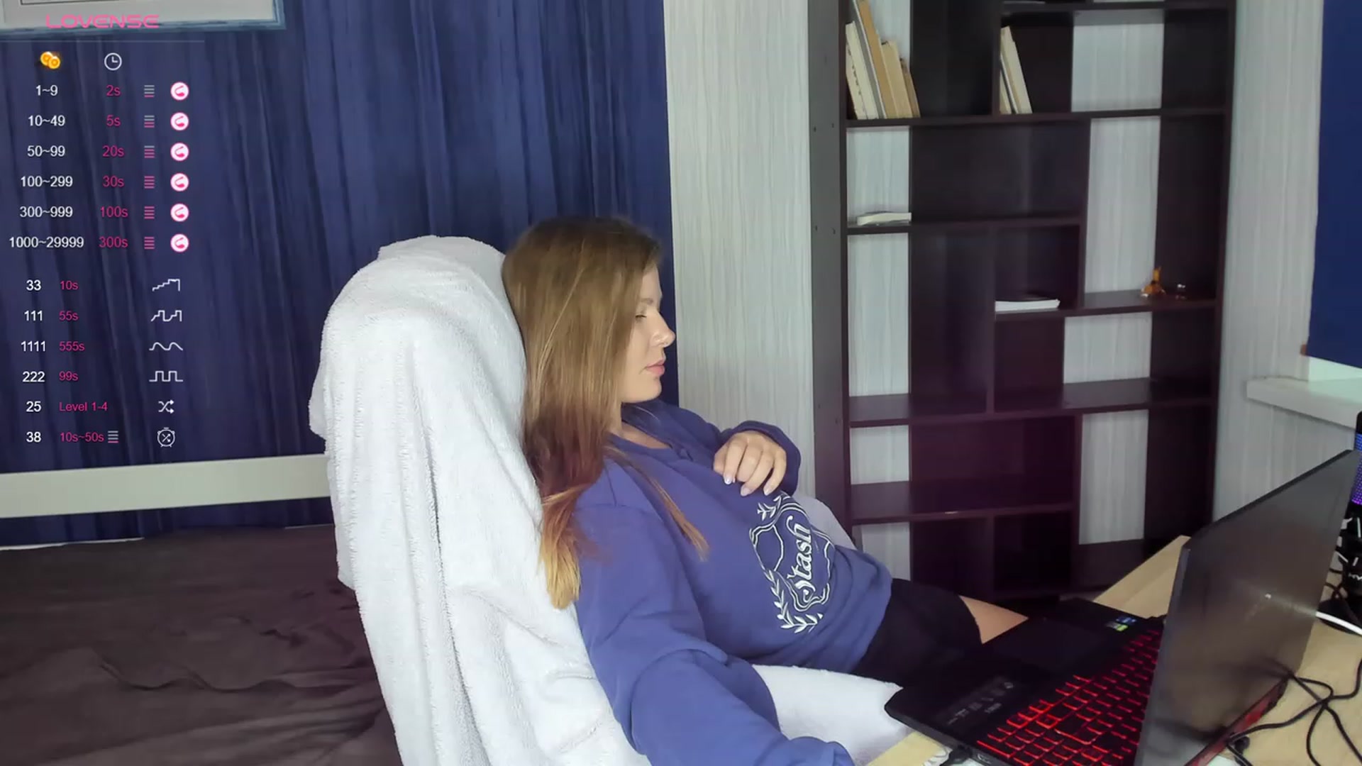 Gallery image thumbnail from kimbasin's myfreecams stream on, 09/28/2023, 15:39 image 16 of 20