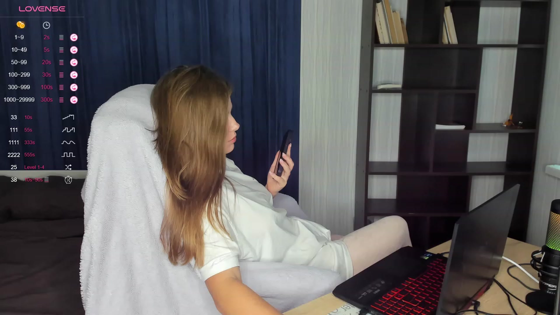 Gallery image thumbnail from kimbasin's myfreecams stream on, 10/05/2023, 09:15 image 13 of 20