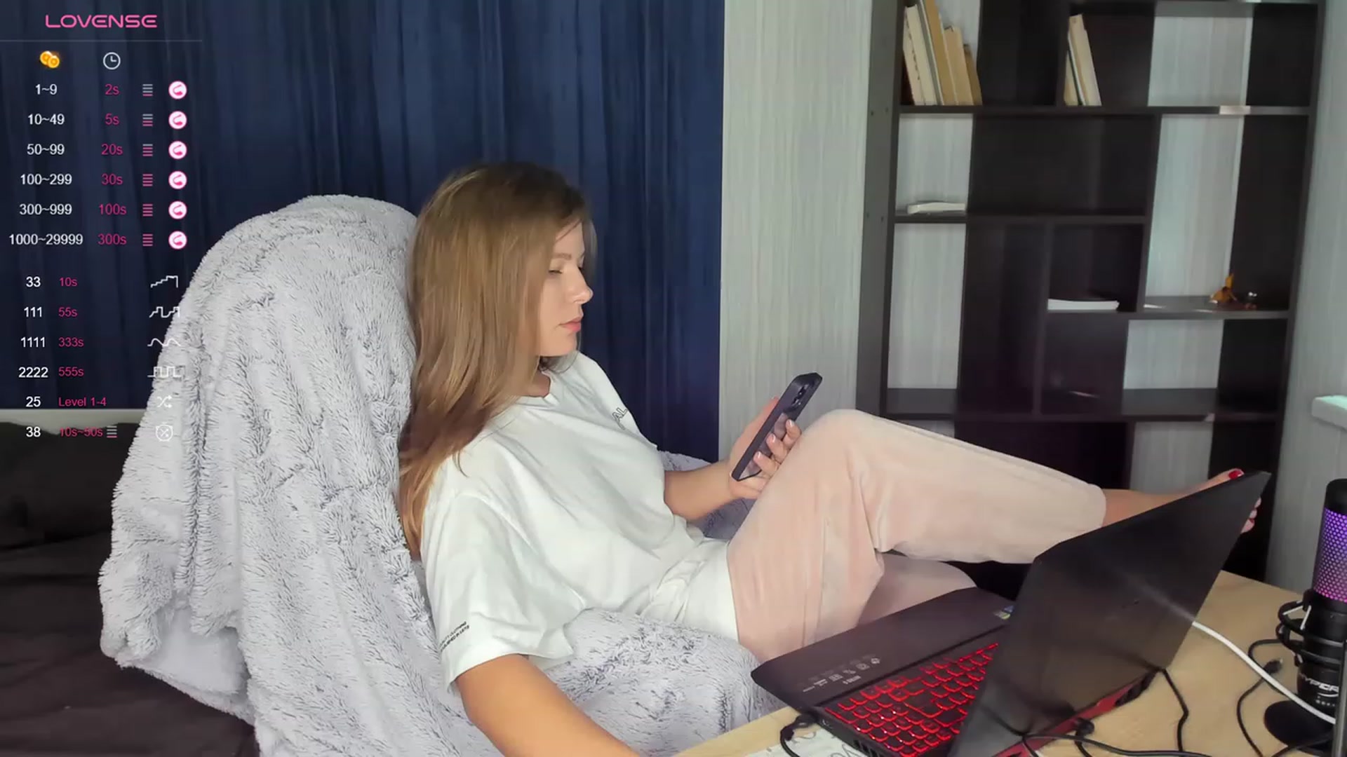 Gallery image thumbnail from kimbasin's myfreecams stream on, 10/05/2023, 11:24 image 2 of 20