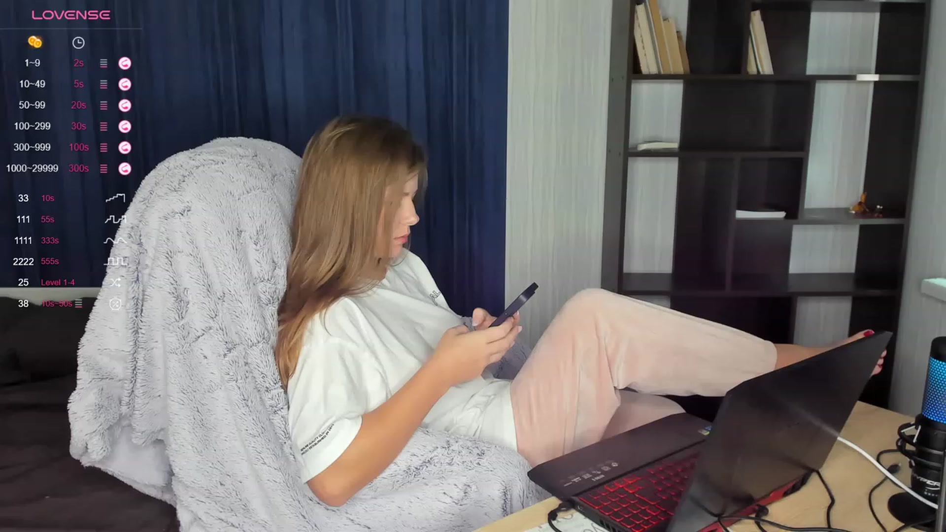 Gallery image thumbnail from kimbasin's myfreecams stream on, 10/05/2023, 11:24 image 3 of 20
