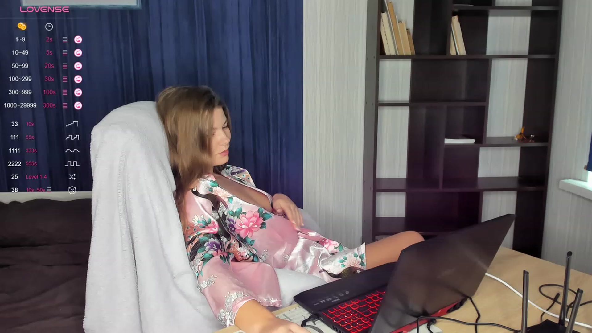 Gallery image thumbnail from kimbasin's myfreecams stream on, 10/10/2023, 10:24 image 16 of 20