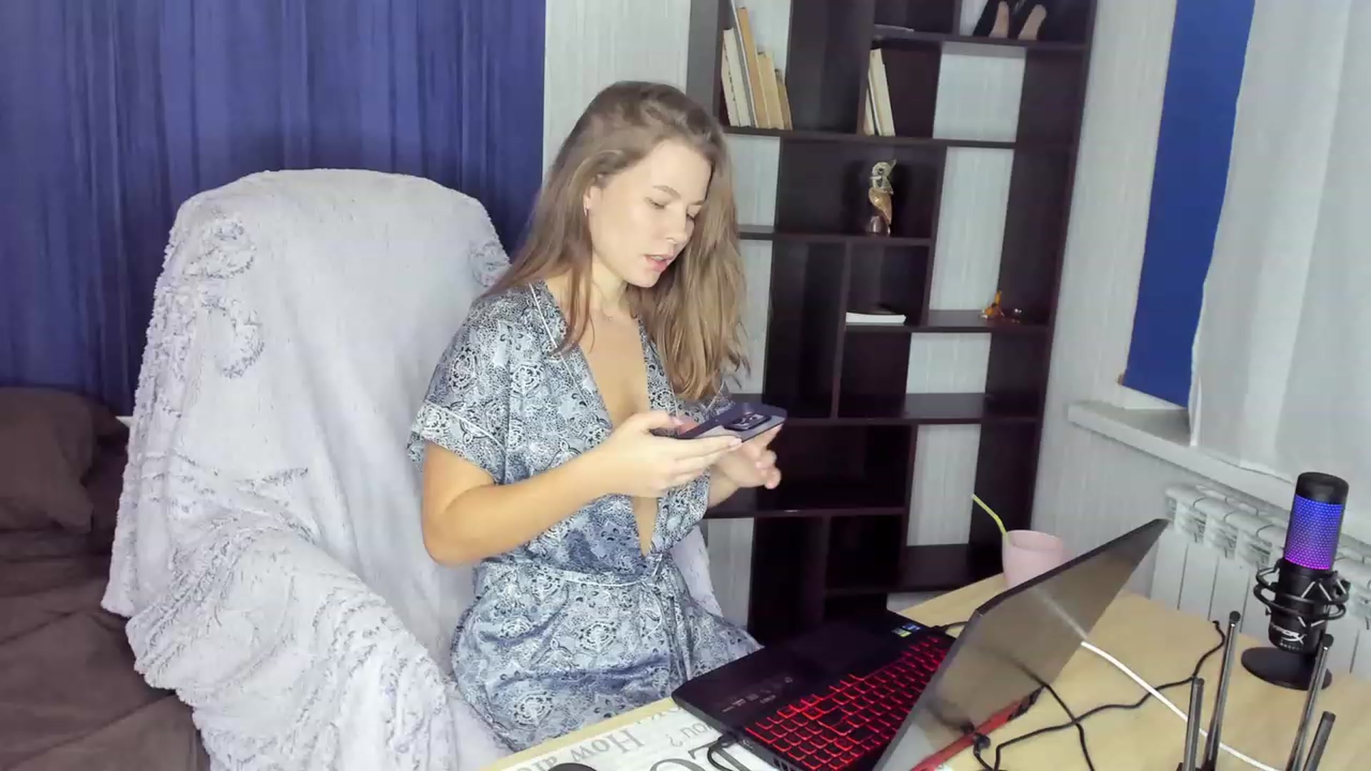 Gallery image thumbnail from kimbasin's myfreecams stream on, 11/09/2023, 16:54 image 7 of 20