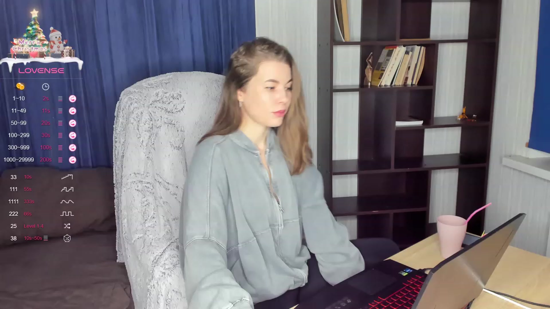 Gallery image thumbnail from kimbasin's myfreecams stream on, 12/22/2023, 14:58 image 1 of 20