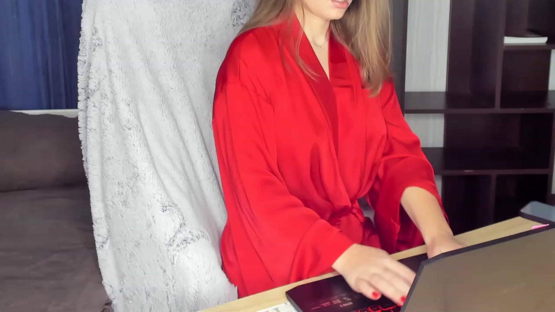 Gallery image thumbnail from kimbasin's myfreecams stream on, 12/25/2023, 15:24 image 4 of 20