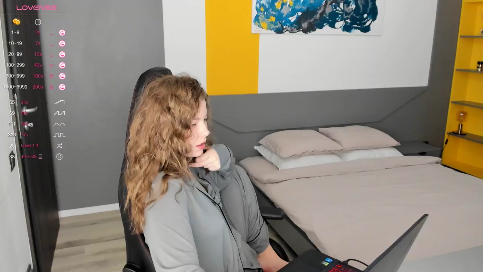Gallery image thumbnail from kimbasin's myfreecams stream on, 12/27/2024, 14:15 image 12 of 20