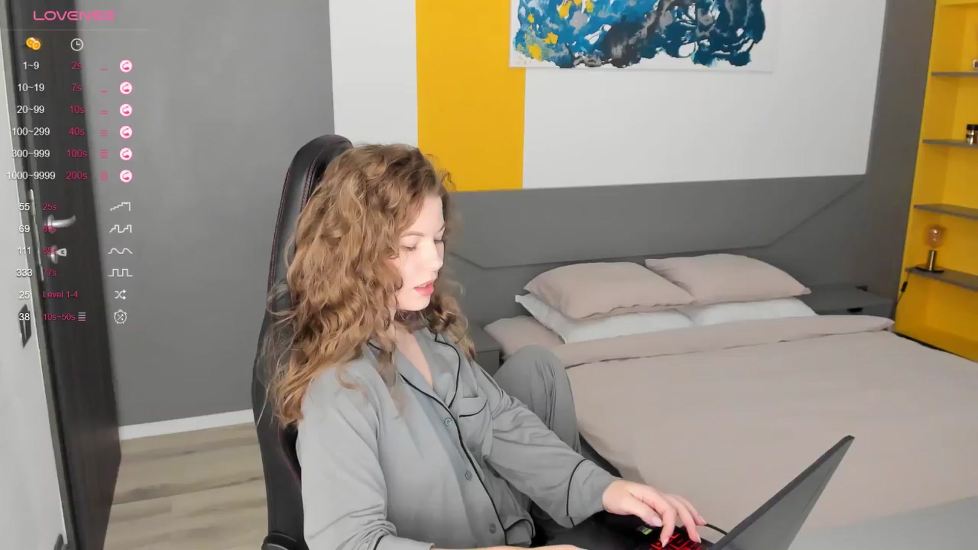 Gallery image thumbnail from kimbasin's myfreecams stream on, 12/27/2024, 14:15 image 1 of 20