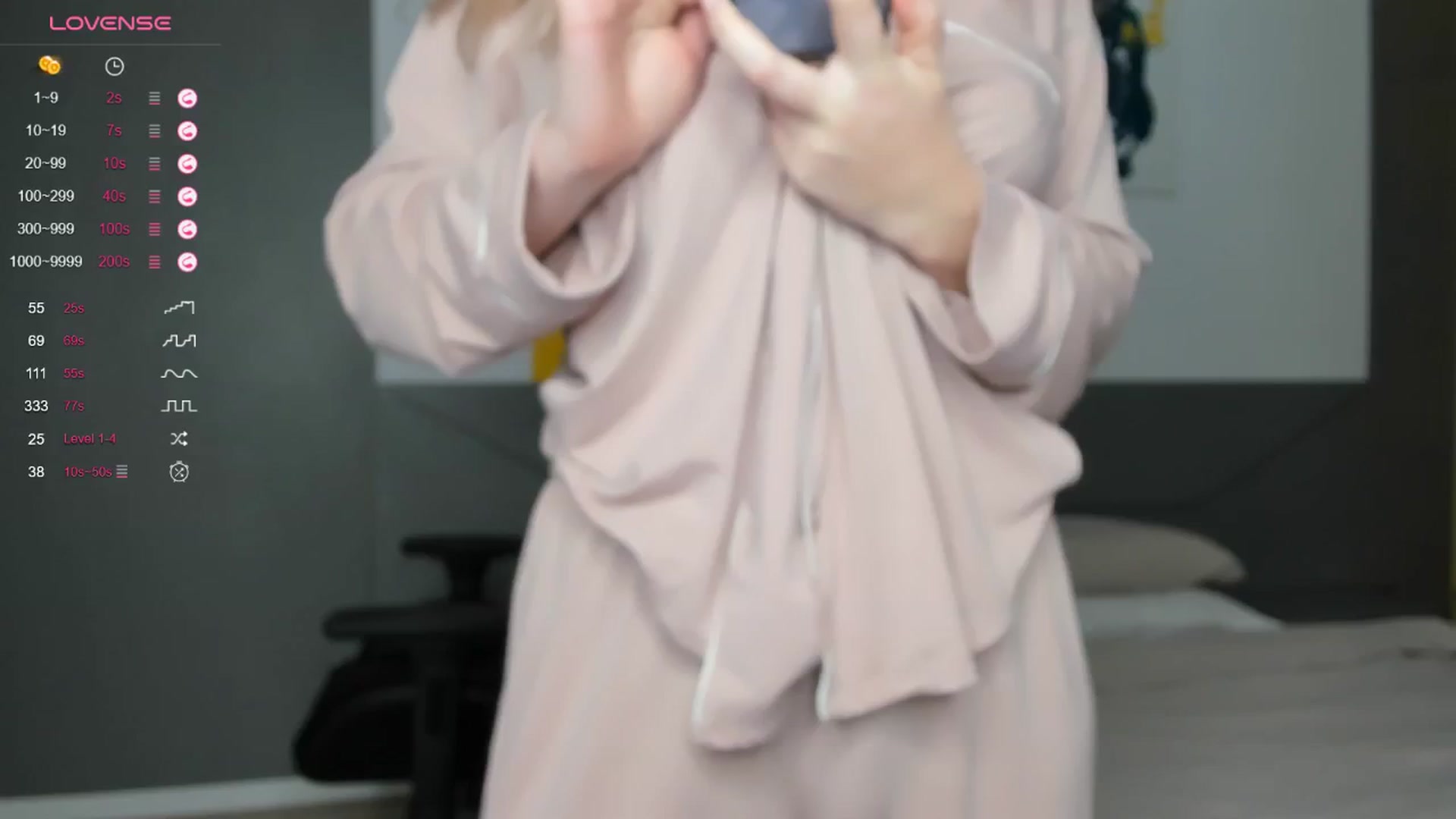 Gallery image thumbnail from kimbasin's myfreecams stream on, 12/29/2024, 15:09 image 19 of 20