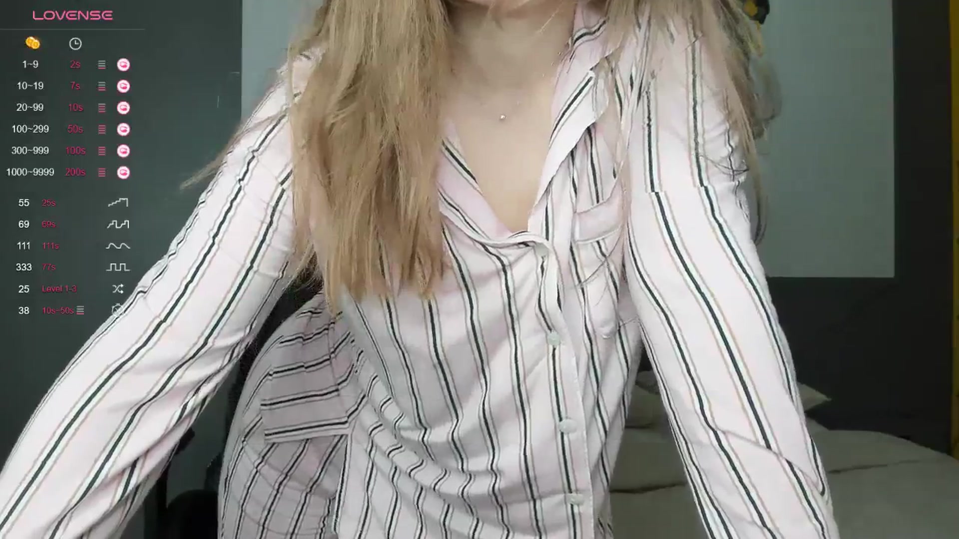 Gallery image thumbnail from kimbasin's myfreecams stream on, 01/21/2025, 14:37 image 3 of 20