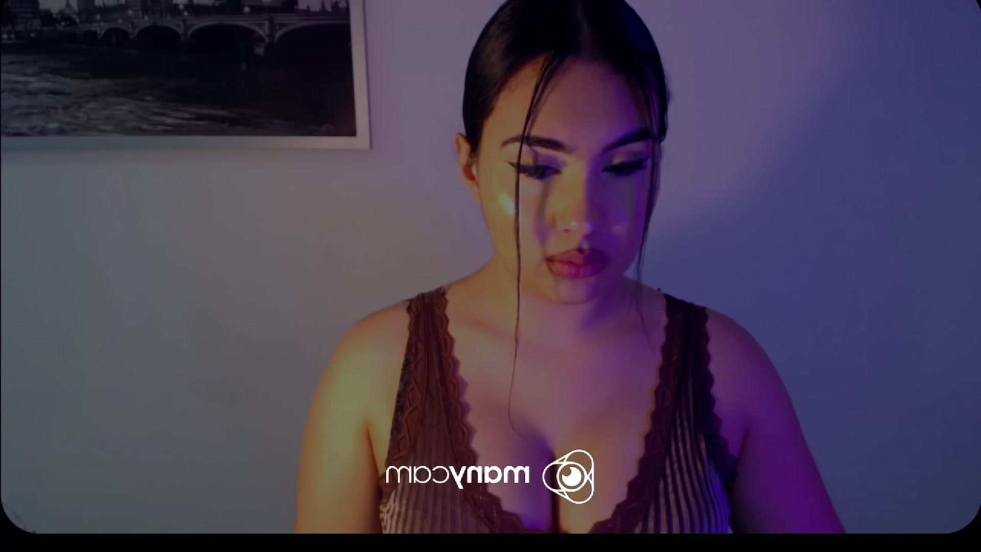 Gallery image thumbnail from kinkyhill's myfreecams stream on, 02/06/2023, 10:49 image 2 of 20