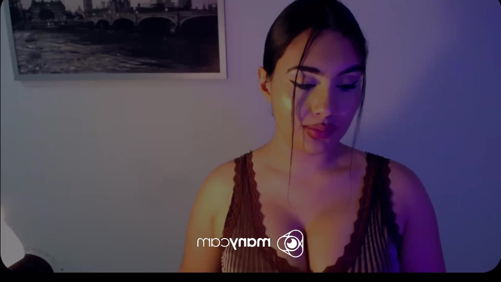 Gallery image thumbnail from kinkyhill's myfreecams stream on, 02/06/2023, 10:49 image 11 of 20