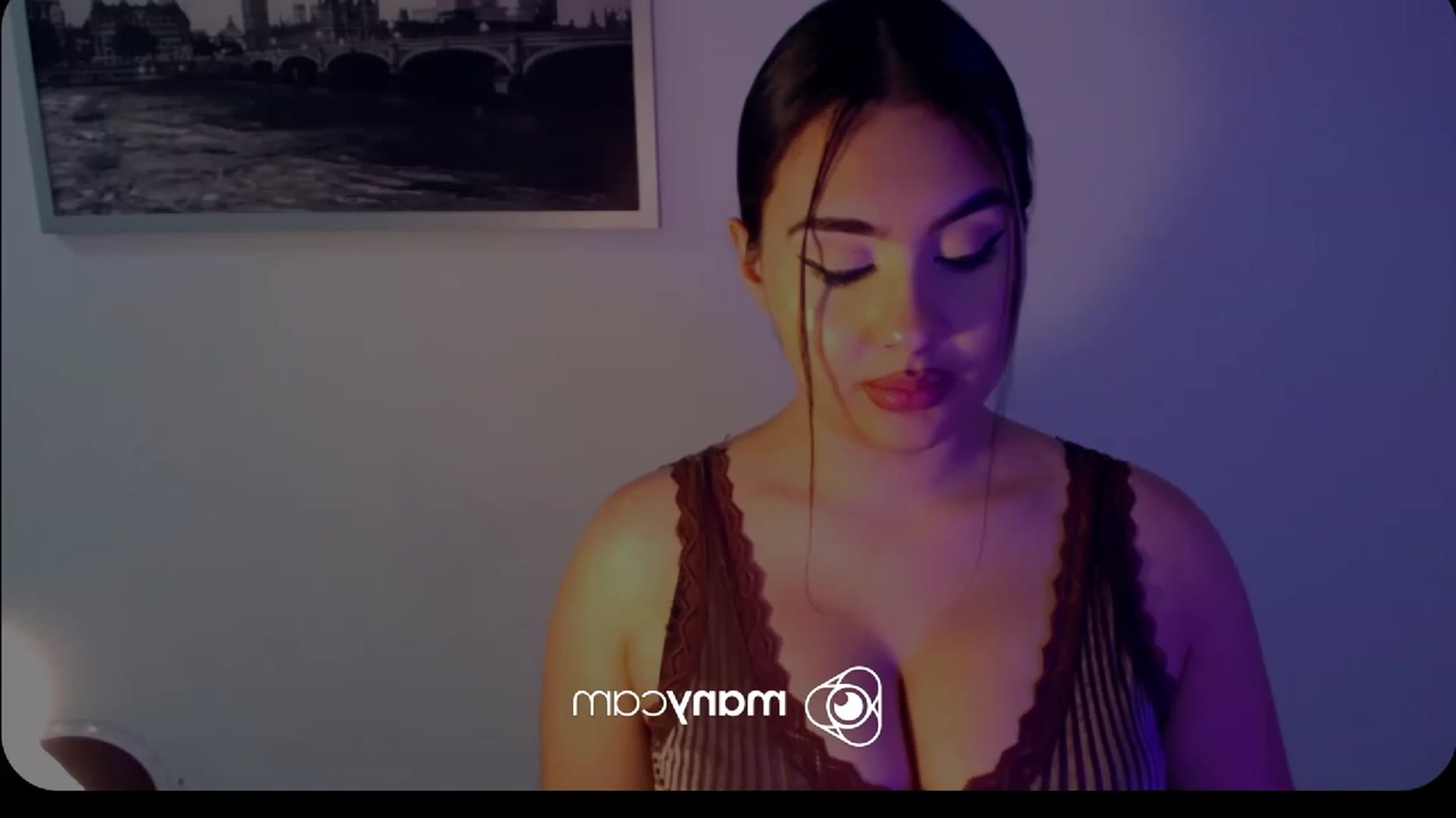 Gallery image thumbnail from kinkyhill's myfreecams stream on, 02/06/2023, 10:49 image 12 of 20