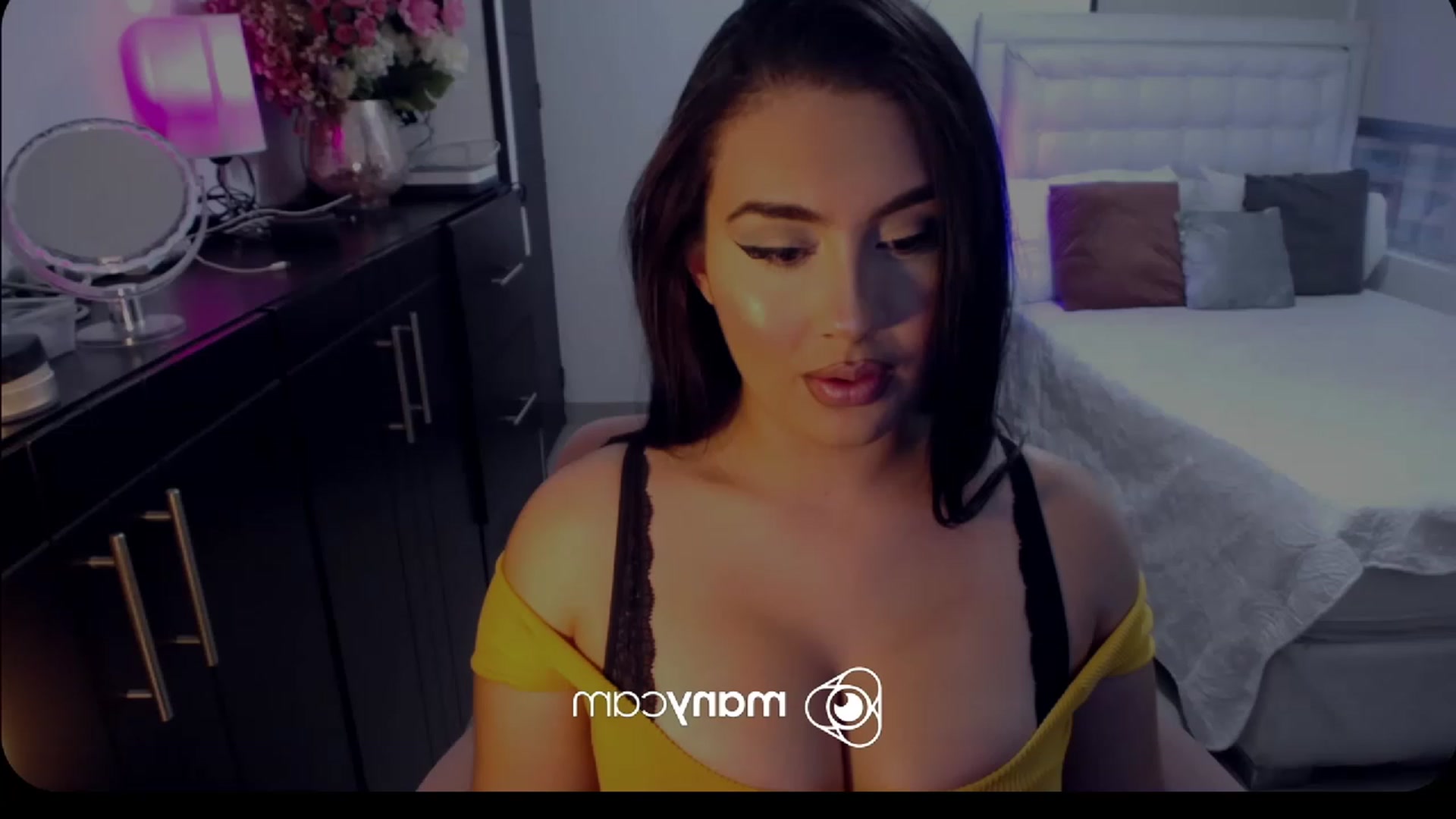 Gallery image thumbnail from kinkyhill's myfreecams stream on, 02/24/2023, 01:09 image 4 of 20