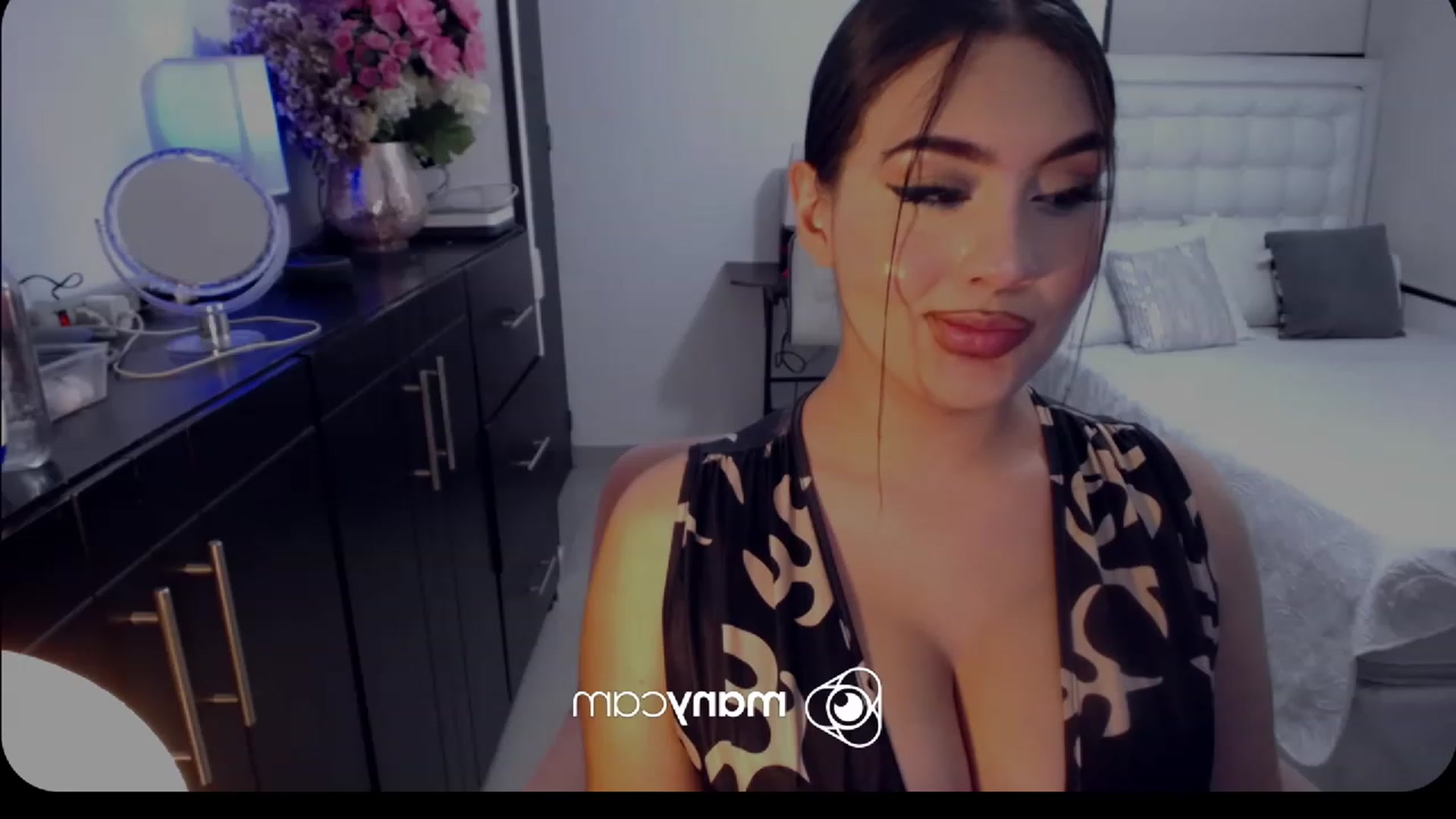 Gallery image thumbnail from kinkyhill's myfreecams stream on, 03/02/2023, 09:01 image 15 of 20