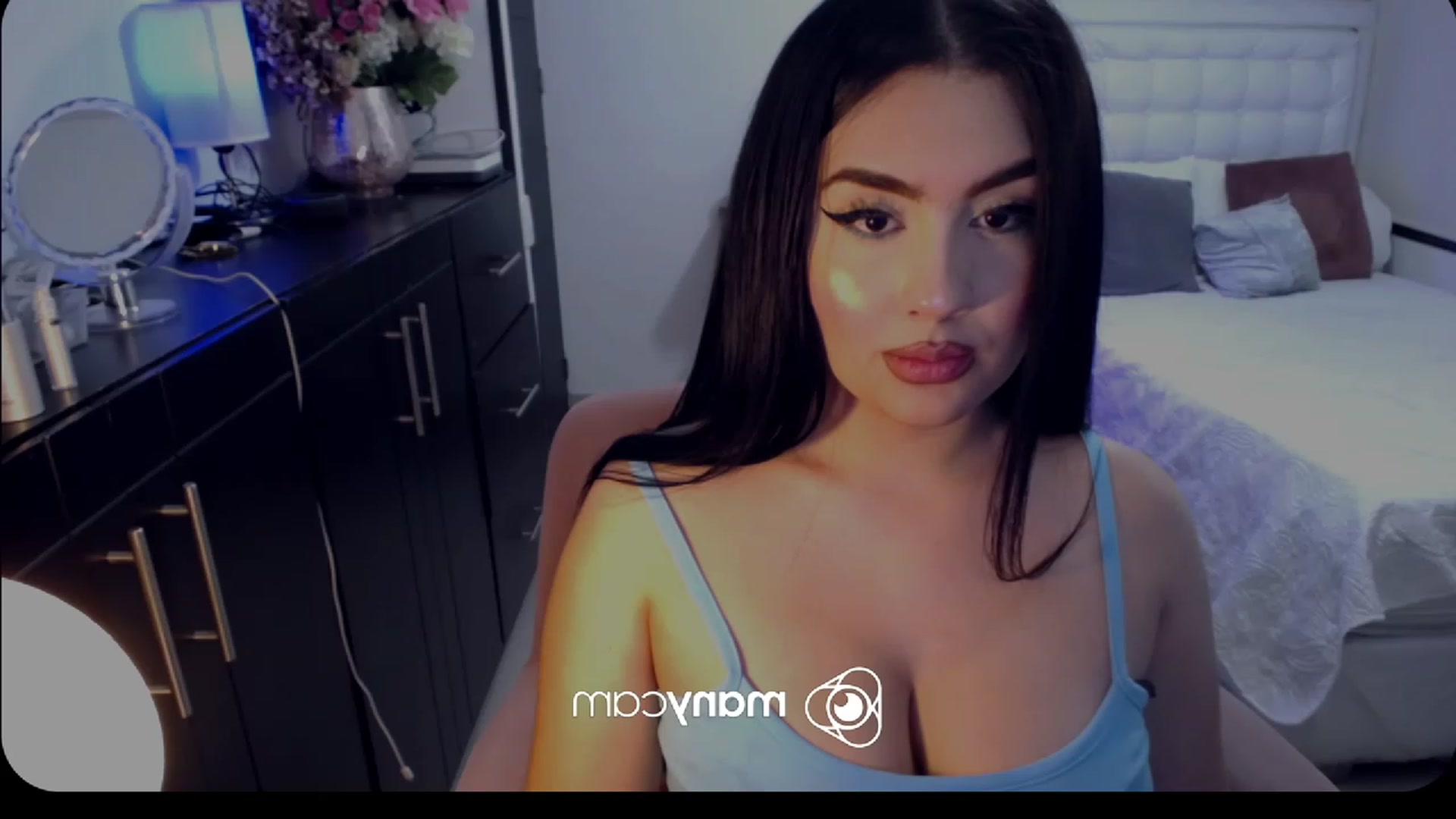 Gallery image thumbnail from kinkyhill's myfreecams stream on, 03/05/2023, 08:09 image 19 of 20
