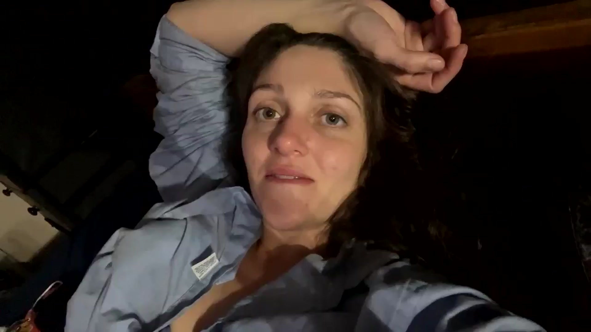 Gallery image thumbnail from kinkymom21's myfreecams stream on, 01/06/2025, 24:06 image 11 of 20
