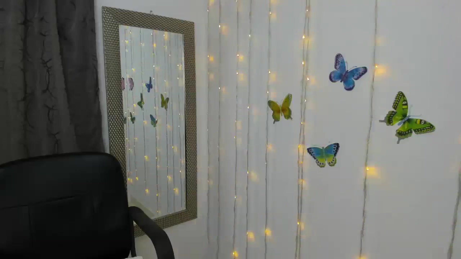 Gallery image thumbnail from kinkytasty's myfreecams stream on, 07/24/2023, 21:34 image 10 of 20