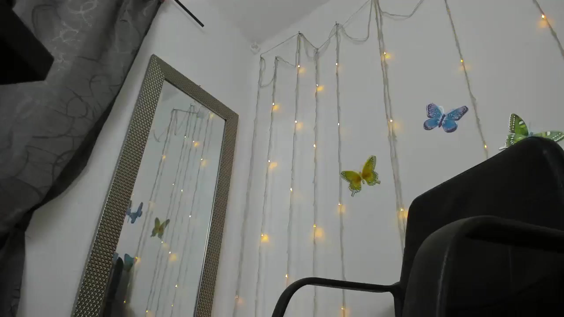 Gallery image thumbnail from kinkytasty's myfreecams stream on, 01/17/2024, 15:55 image 1 of 20
