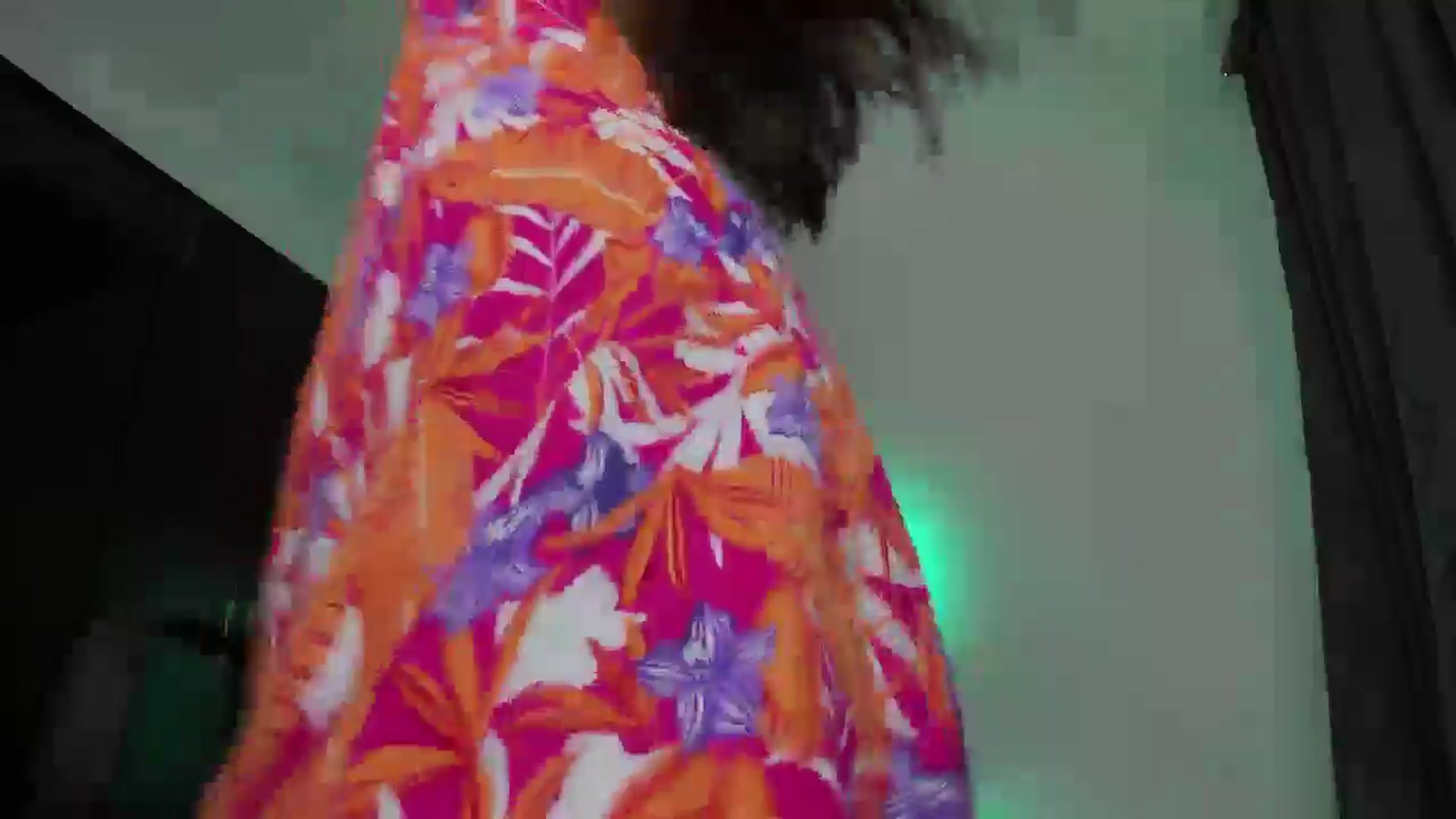 Gallery image thumbnail from kinkytasty's myfreecams stream on, 05/23/2024, 20:46 image 3 of 20