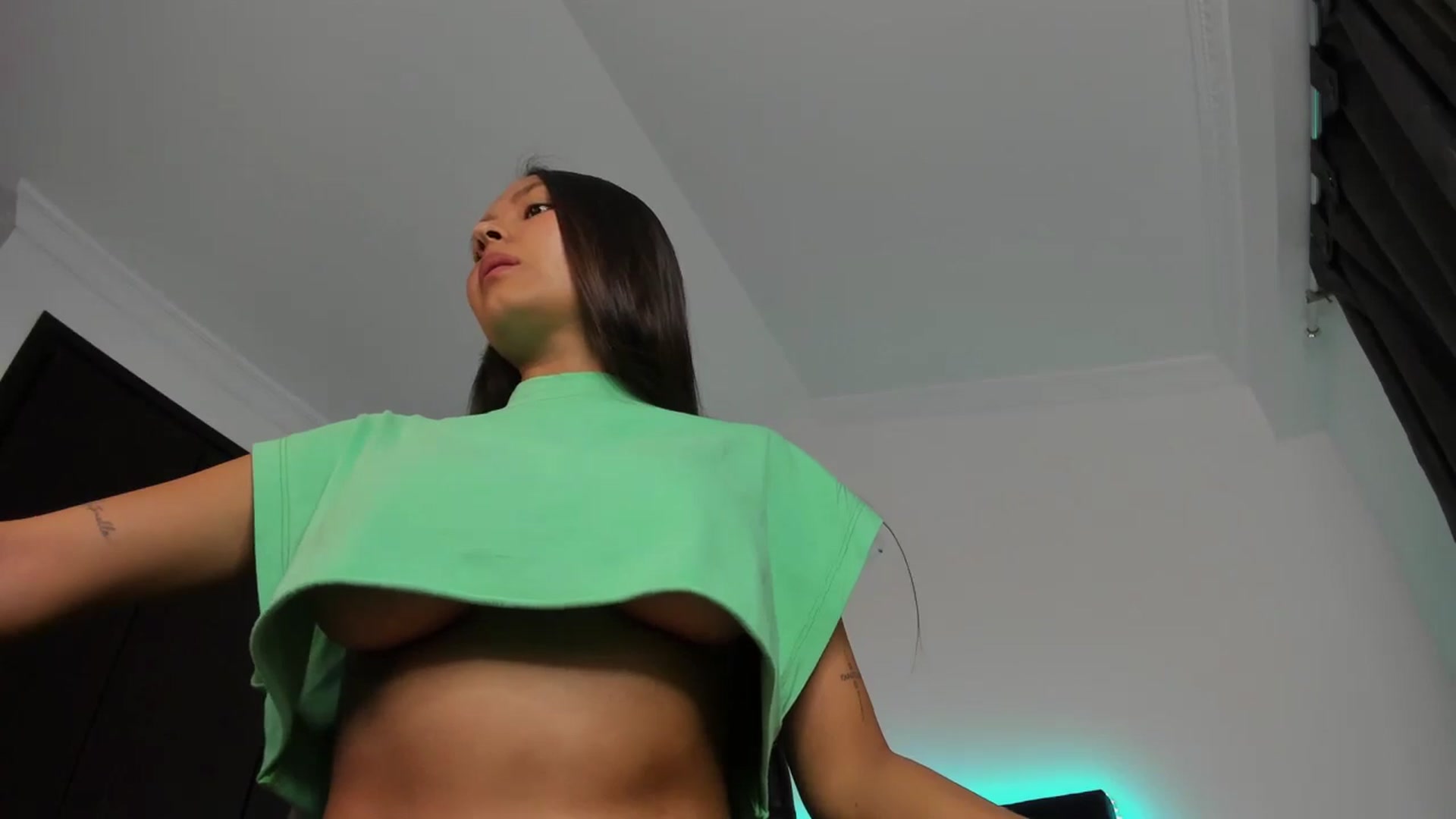 Gallery image thumbnail from kinkytasty's myfreecams stream on, 11/13/2024, 22:50 image 12 of 20