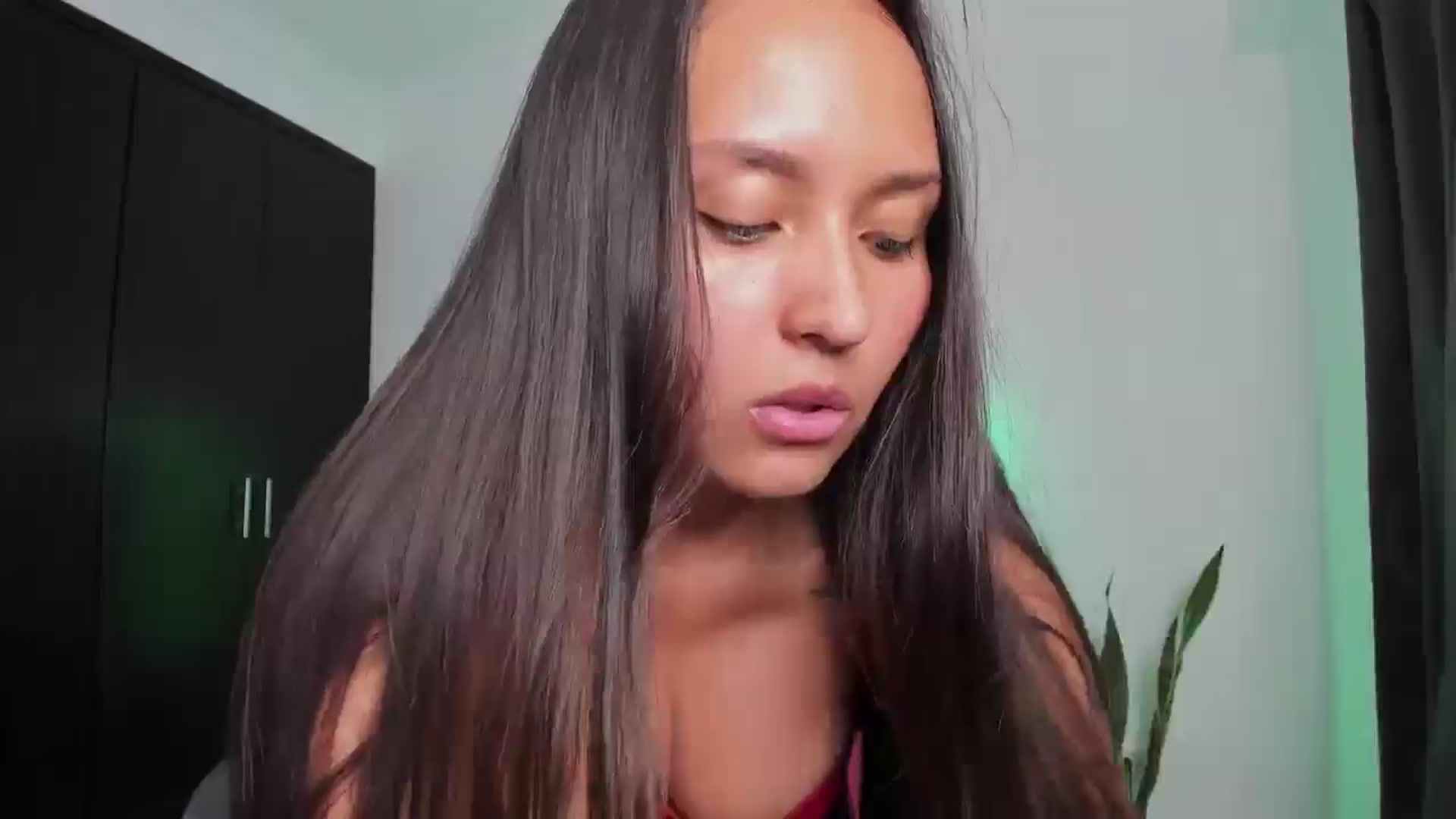 Gallery image thumbnail from kinkytasty's myfreecams stream on, 11/26/2024, 22:33 image 5 of 20