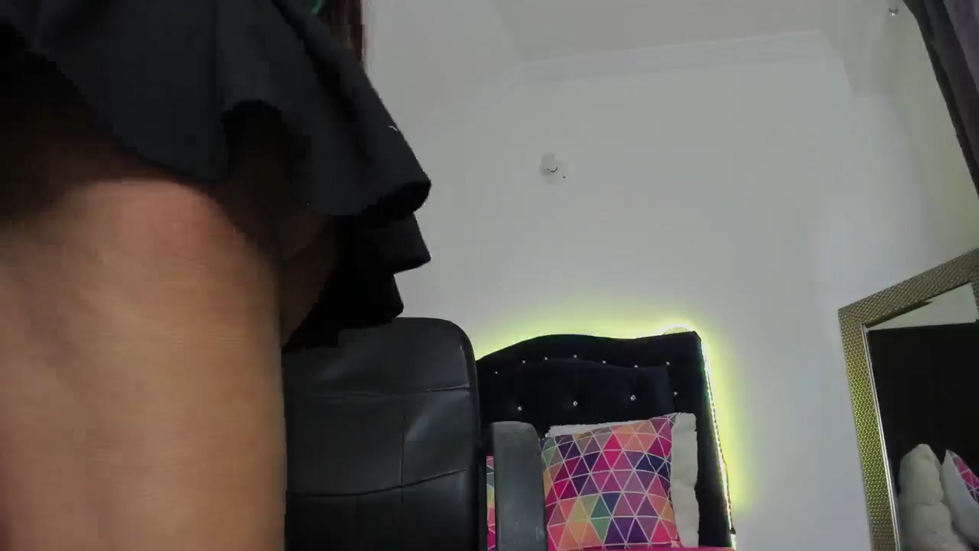 Gallery image thumbnail from kinkytasty's myfreecams stream on, 01/16/2025, 21:18 image 5 of 20