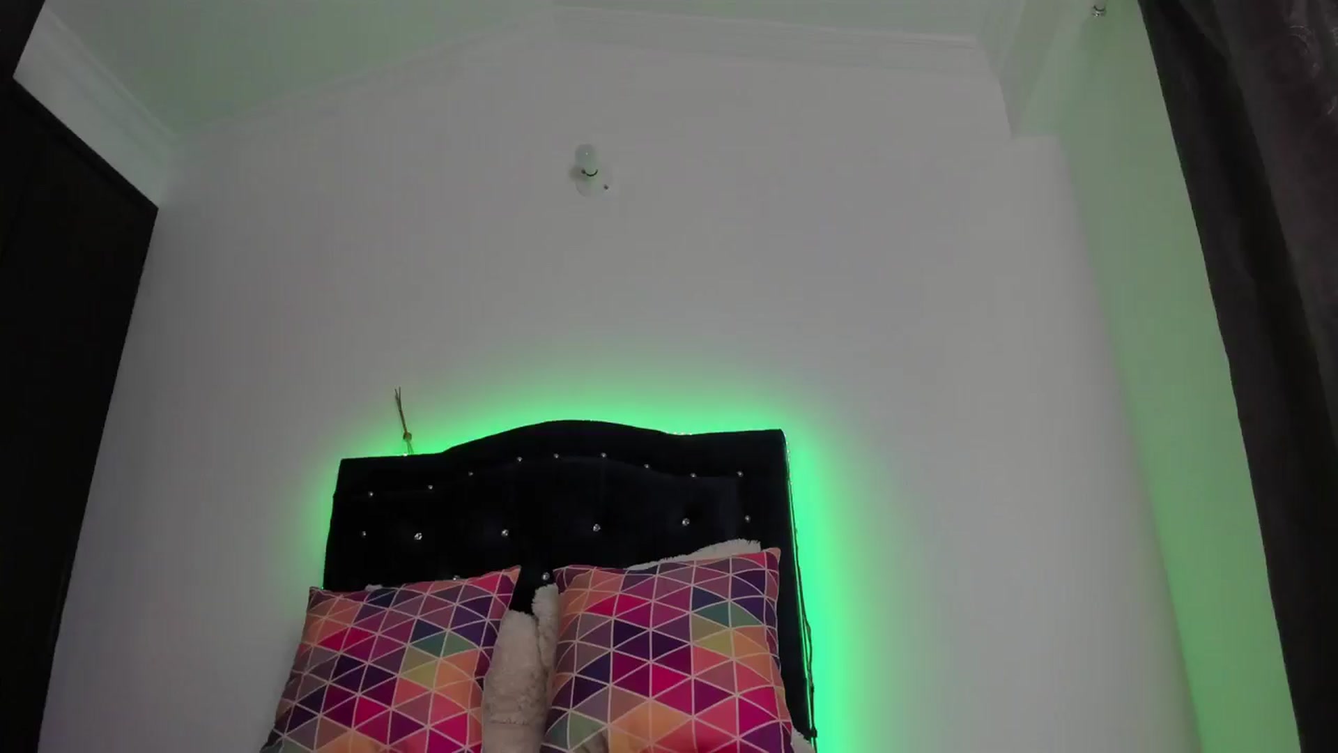 Gallery image thumbnail from kinkytasty's myfreecams stream on, 02/10/2025, 14:47 image 1 of 20