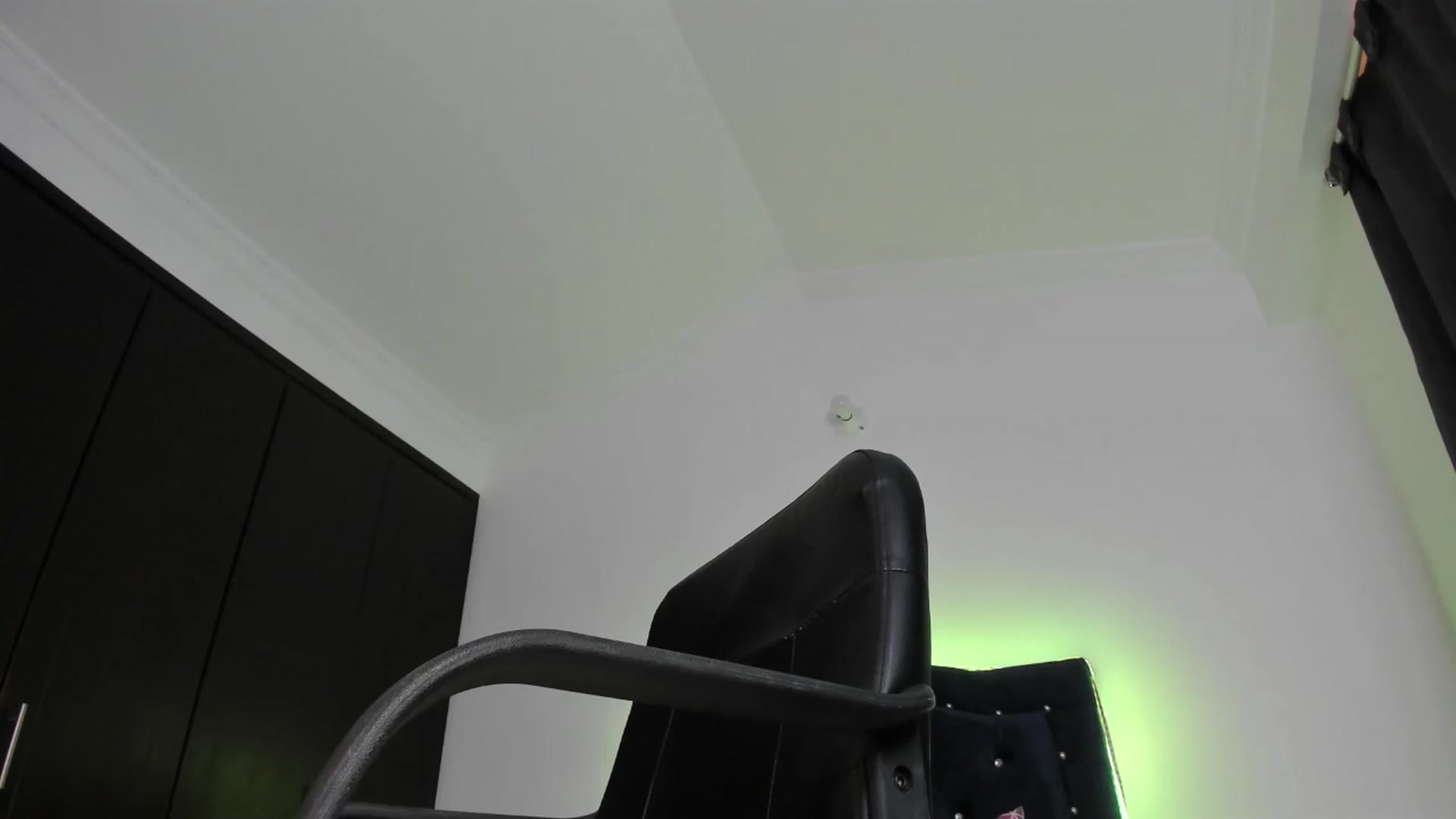 Gallery image thumbnail from kinkytasty's myfreecams stream on, 03/26/2026, 20:30 image 10 of 20