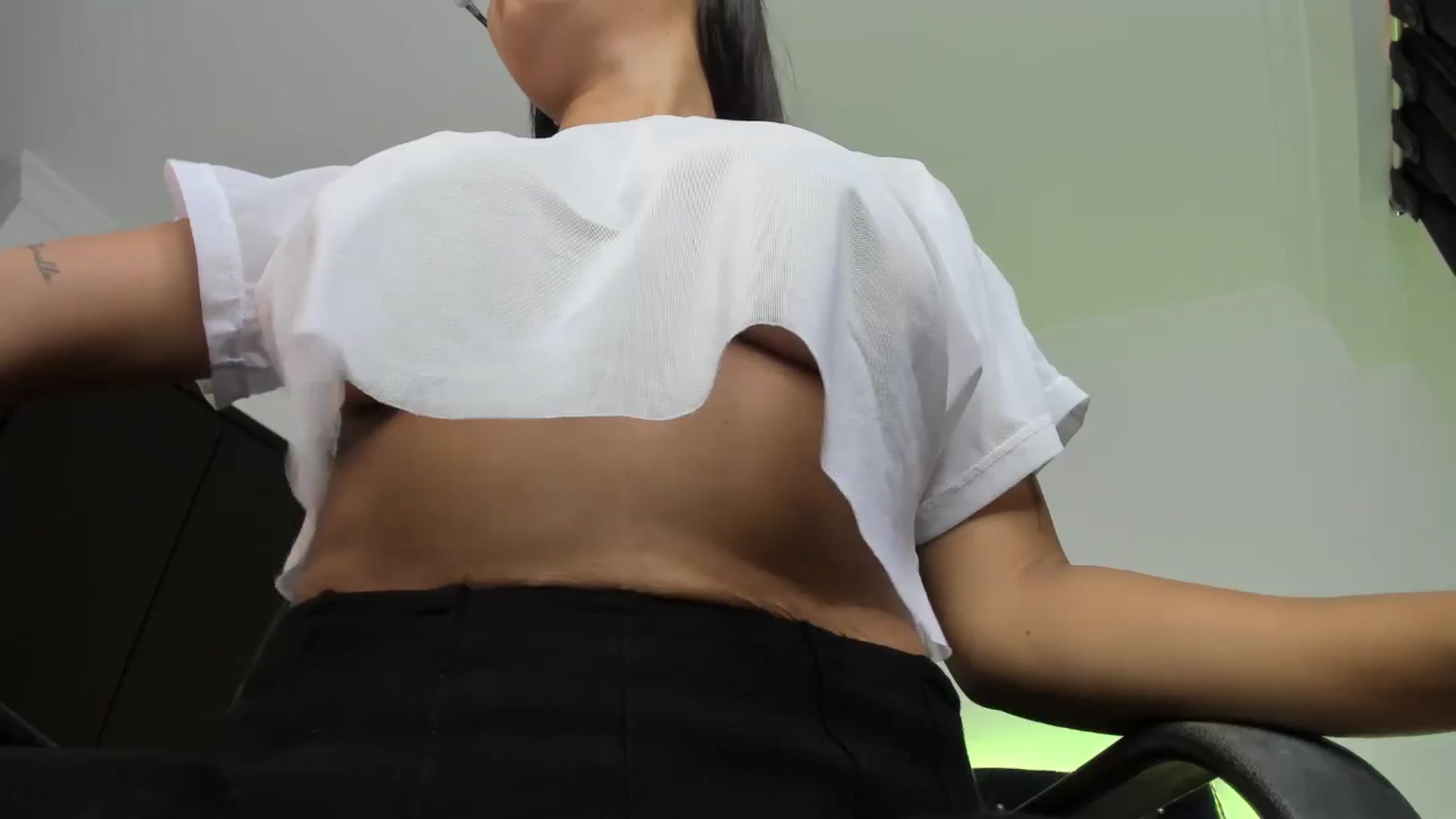 Gallery image thumbnail from kinkytasty's myfreecams stream on, 04/10/2026, 15:45 image 13 of 20