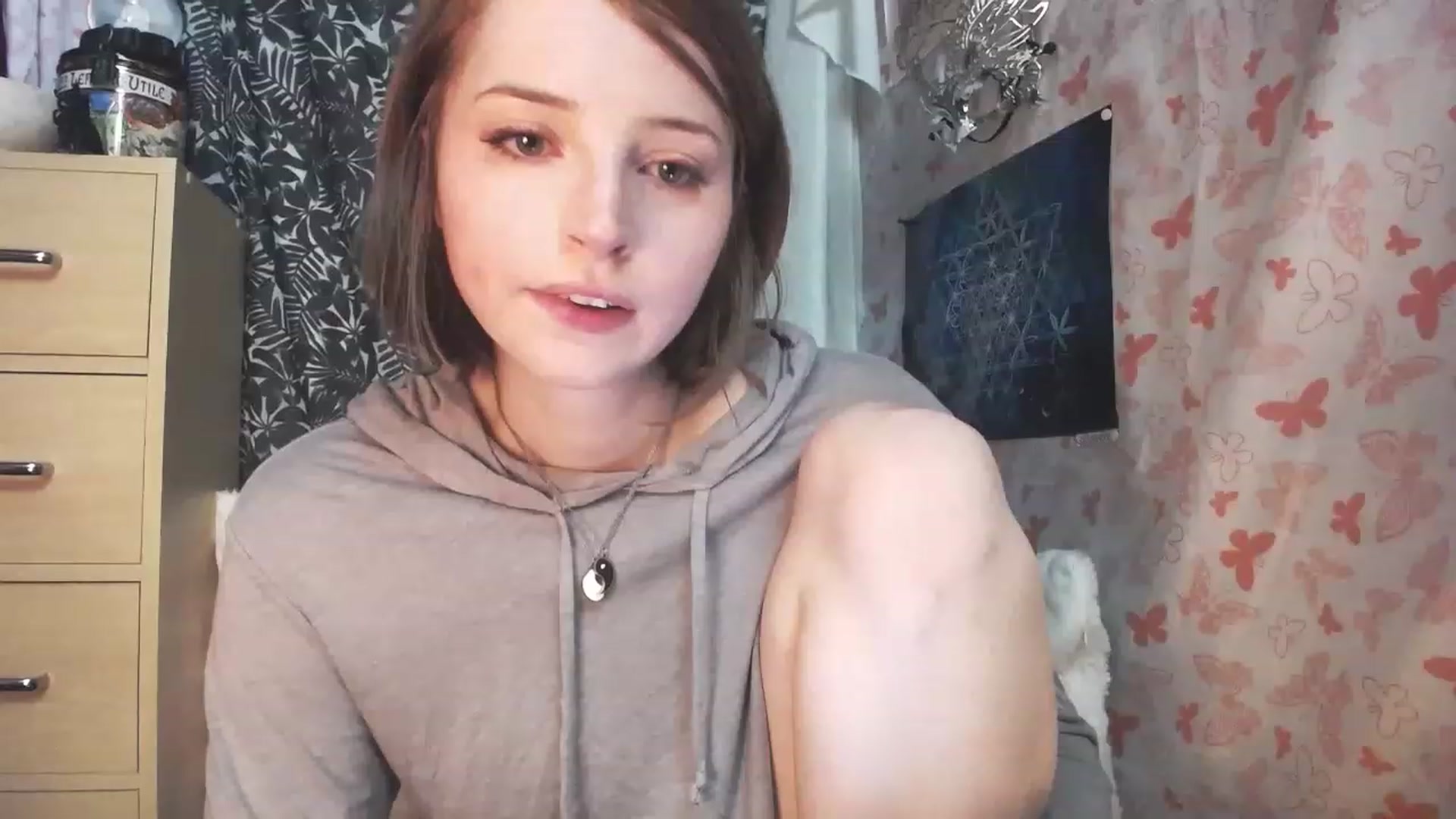 Gallery image thumbnail from kirbyfae's myfreecams stream on, 06/25/2023, 09:39 image 16 of 20