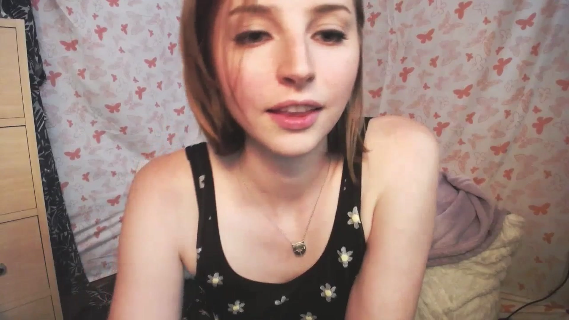 Gallery image thumbnail from kirbyfae's myfreecams stream on, 07/14/2023, 03:54 image 14 of 20