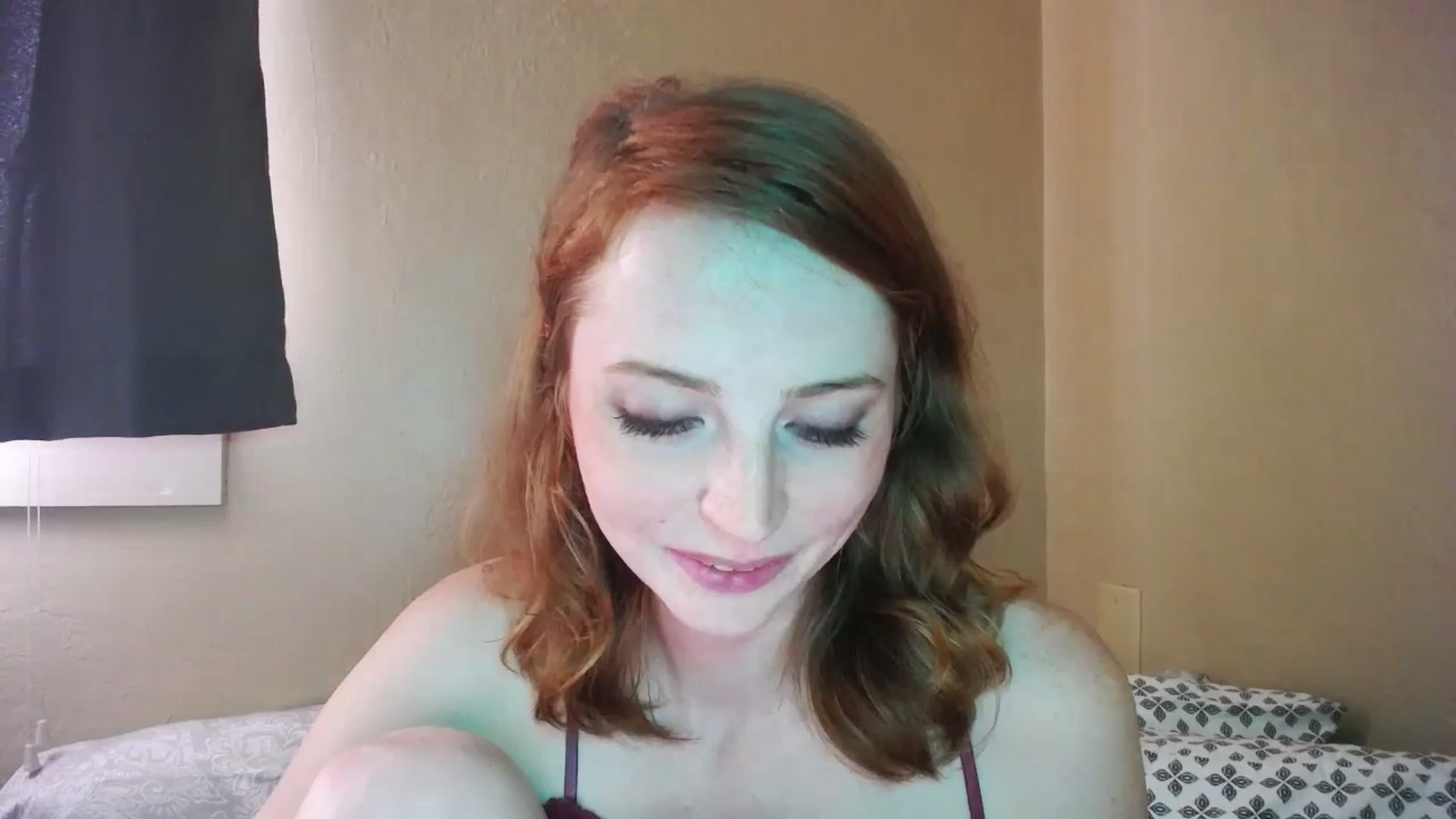 Gallery image thumbnail from kirbyfae's myfreecams stream on, 04/27/2024, 20:17 image 19 of 20