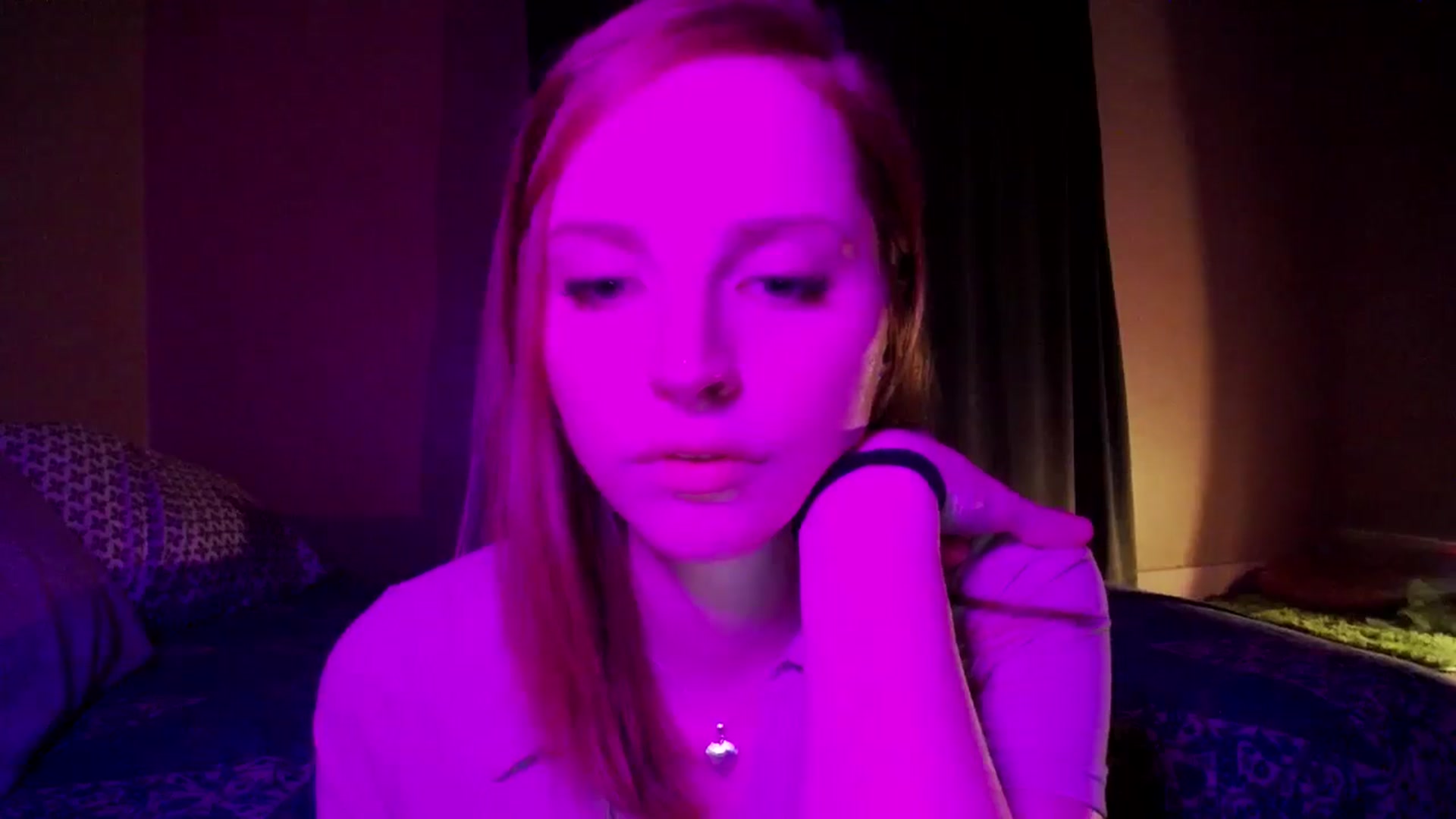 Gallery image thumbnail from kirbyfae's myfreecams stream on, 05/27/2024, 03:37 image 6 of 20