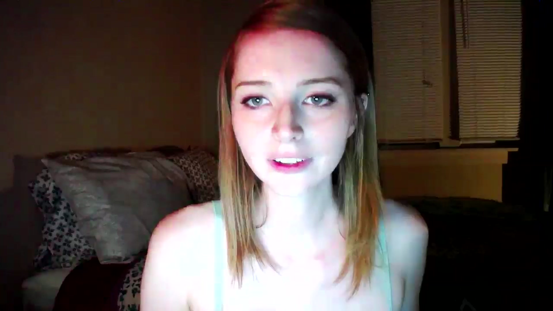 Gallery image thumbnail from kirbyfae's myfreecams stream on, 05/29/2024, 05:06 image 4 of 20