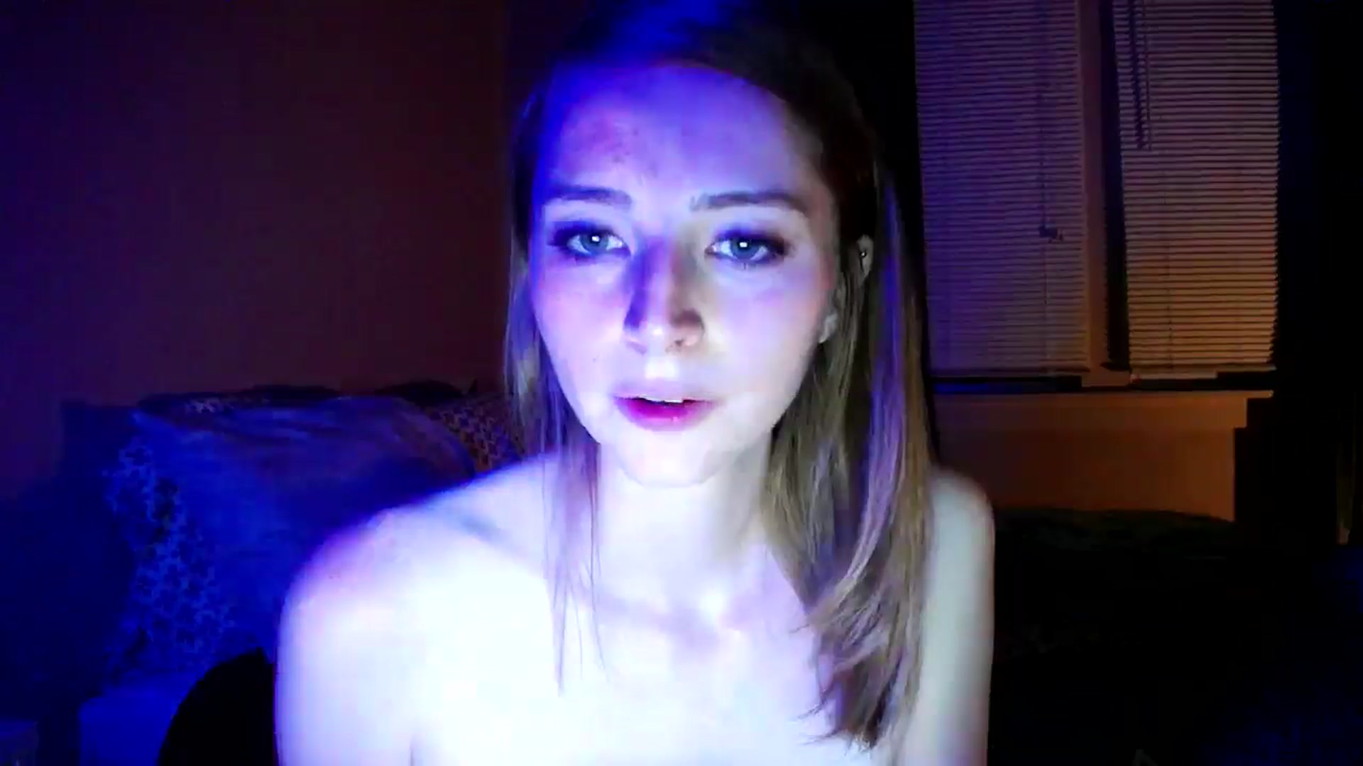 Gallery image thumbnail from kirbyfae's myfreecams stream on, 05/29/2024, 05:06 image 7 of 20
