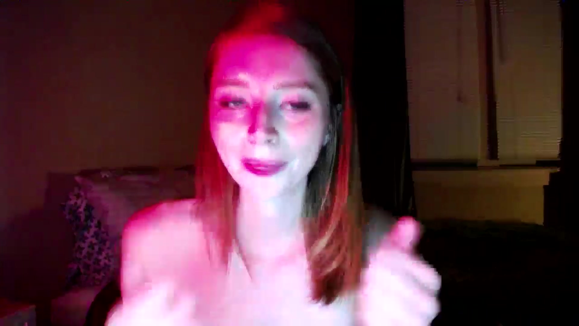 Gallery image thumbnail from kirbyfae's myfreecams stream on, 05/29/2024, 05:06 image 10 of 20