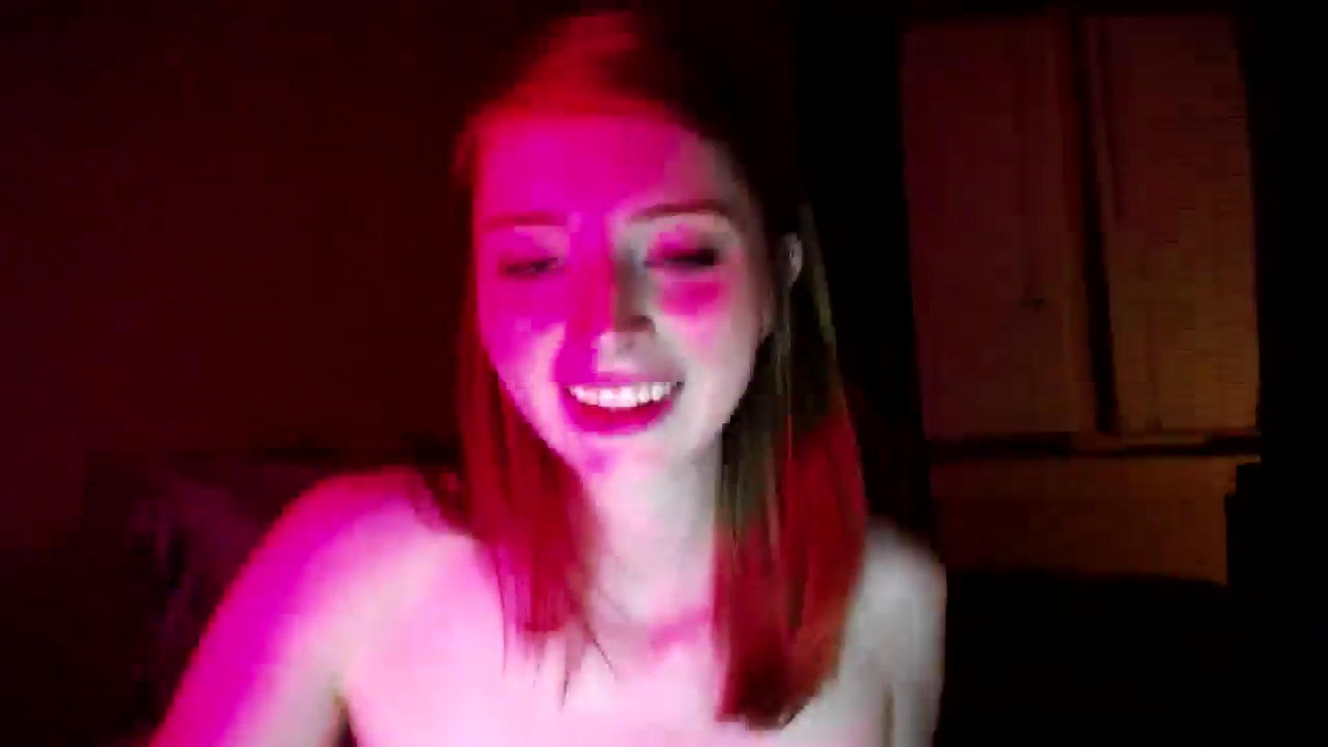 Gallery image thumbnail from kirbyfae's myfreecams stream on, 05/29/2024, 05:06 image 19 of 20