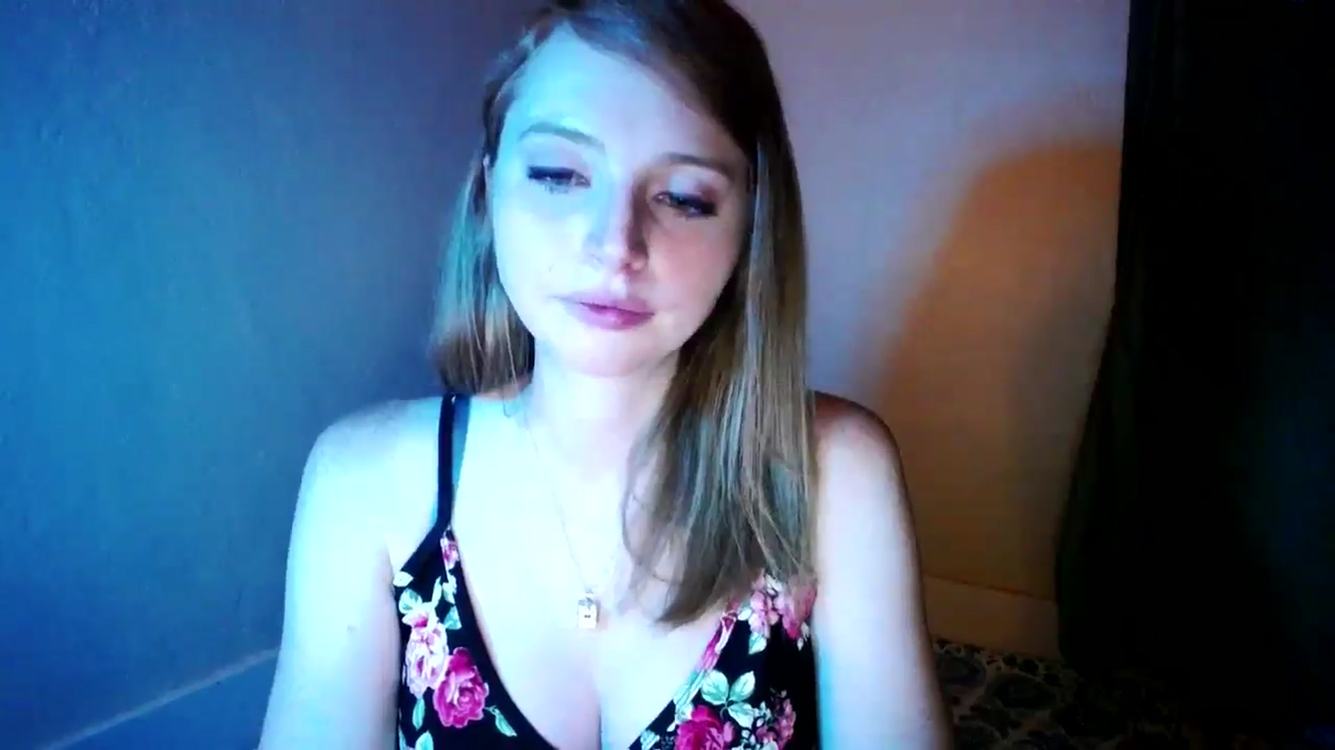Gallery image thumbnail from kirbyfae's myfreecams stream on, 07/11/2024, 06:26 image 6 of 20