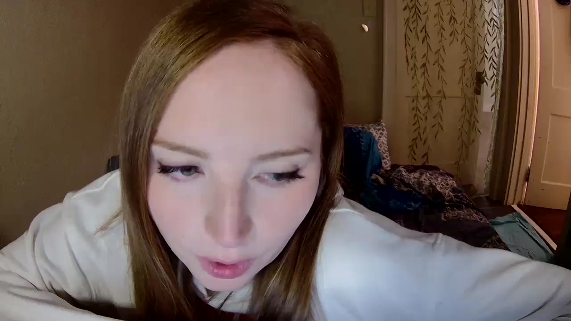 Gallery image thumbnail from kirbyfae's myfreecams stream on, 08/13/2024, 05:30 image 2 of 20