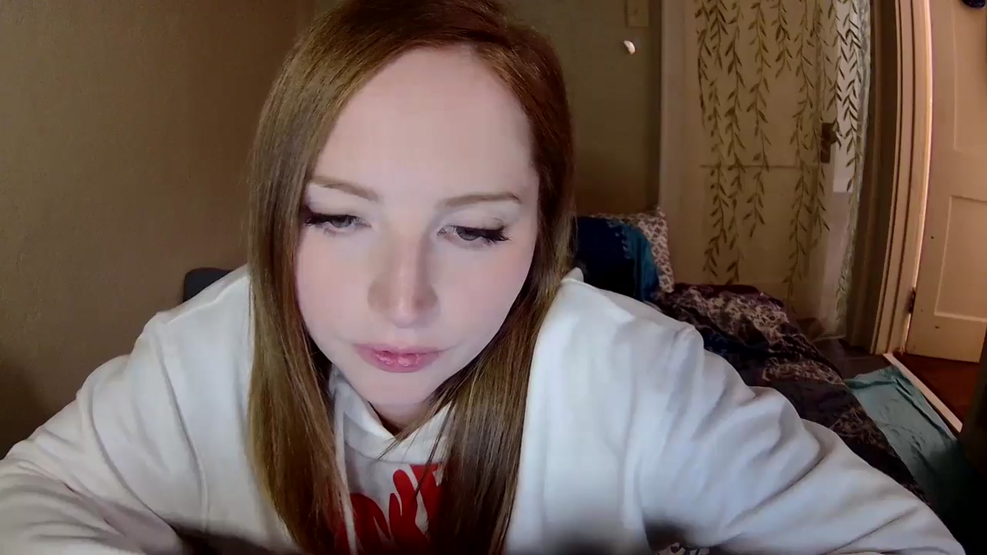 Gallery image thumbnail from kirbyfae's myfreecams stream on, 08/13/2024, 05:30 image 6 of 20