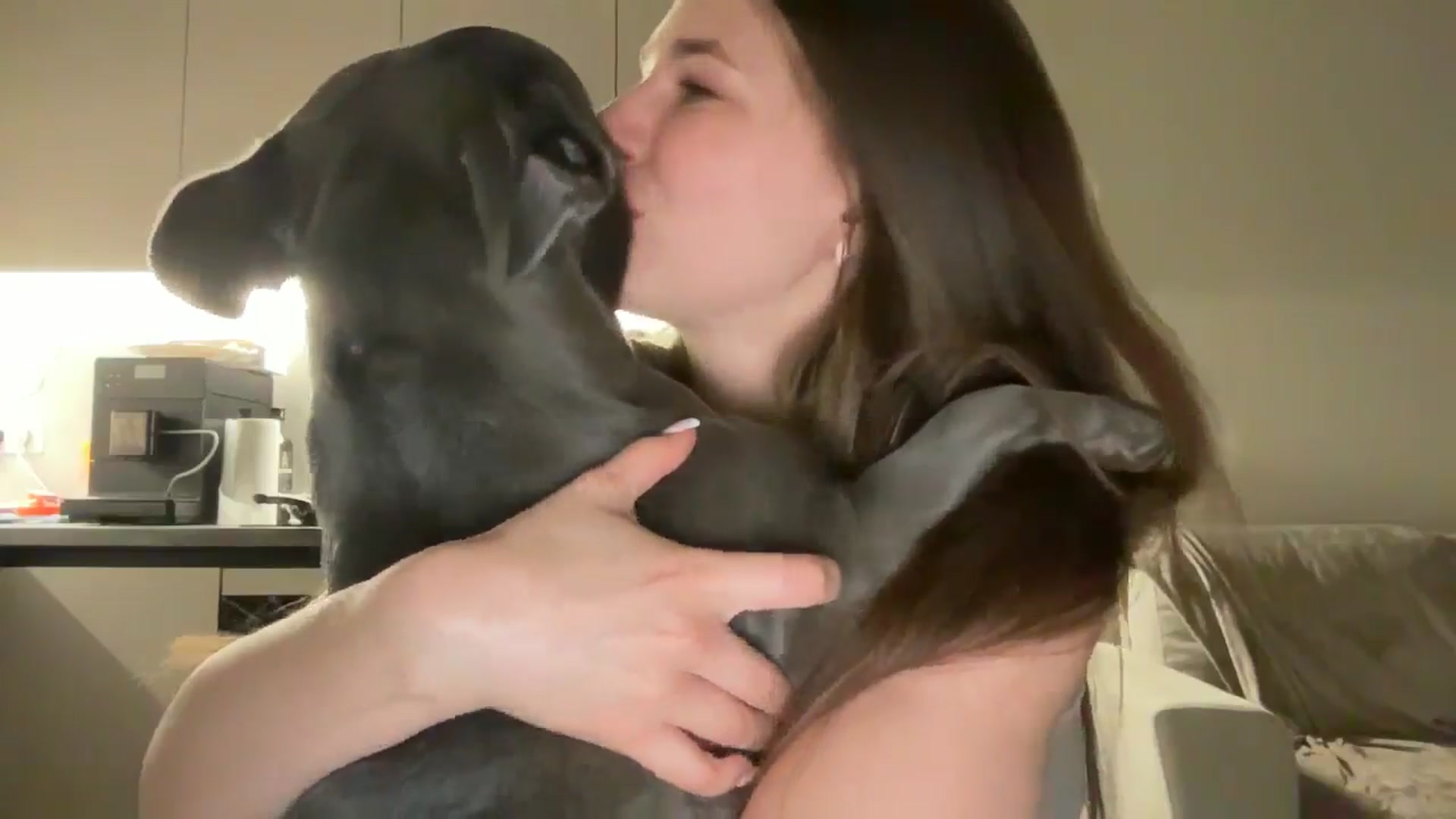 Gallery image thumbnail from kissfreeze's myfreecams stream on, 06/13/2025, 20:38 image 14 of 20
