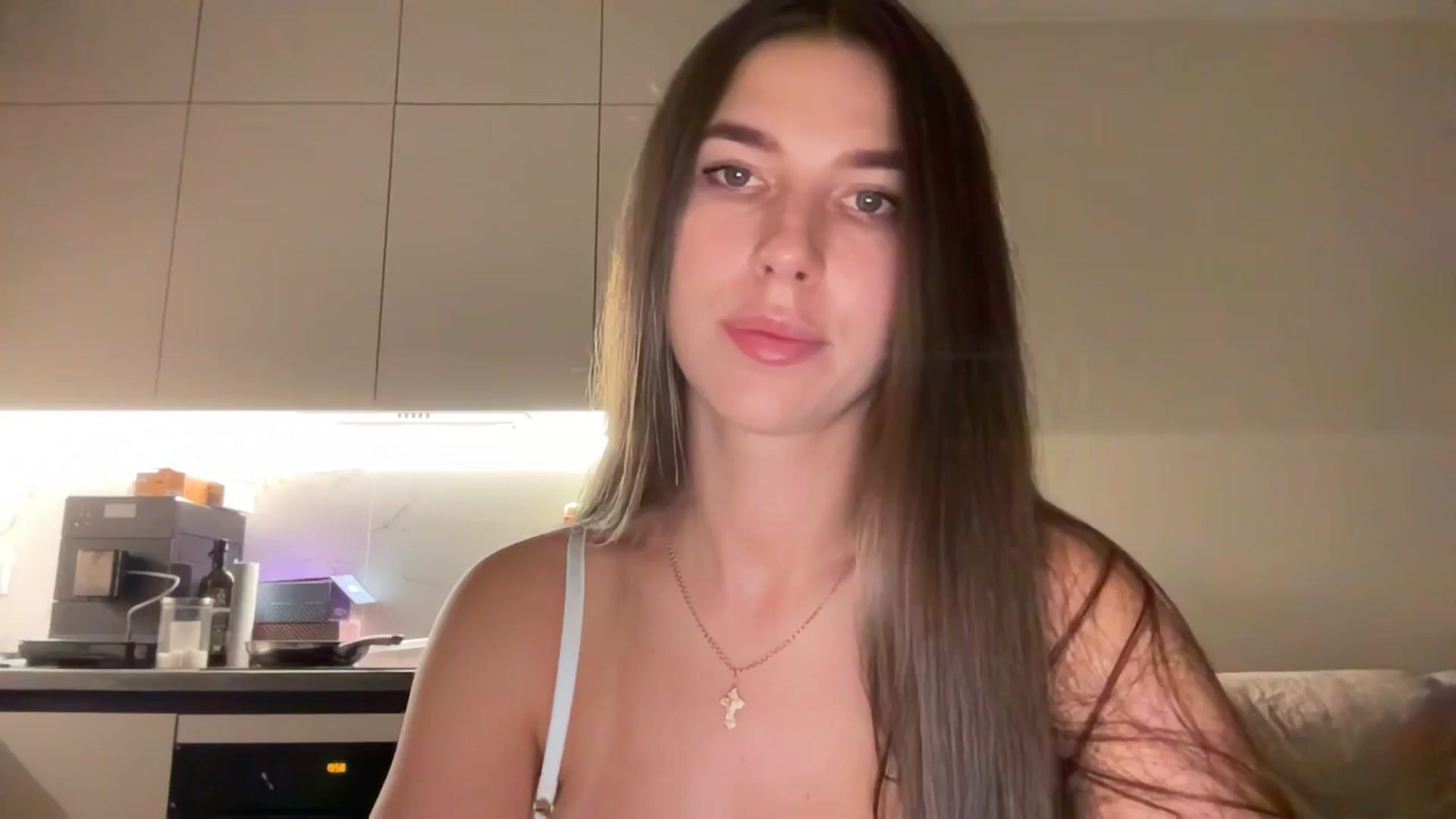 Gallery image thumbnail from kissfreeze's myfreecams stream on, 09/05/2025, 21:47 image 1 of 20