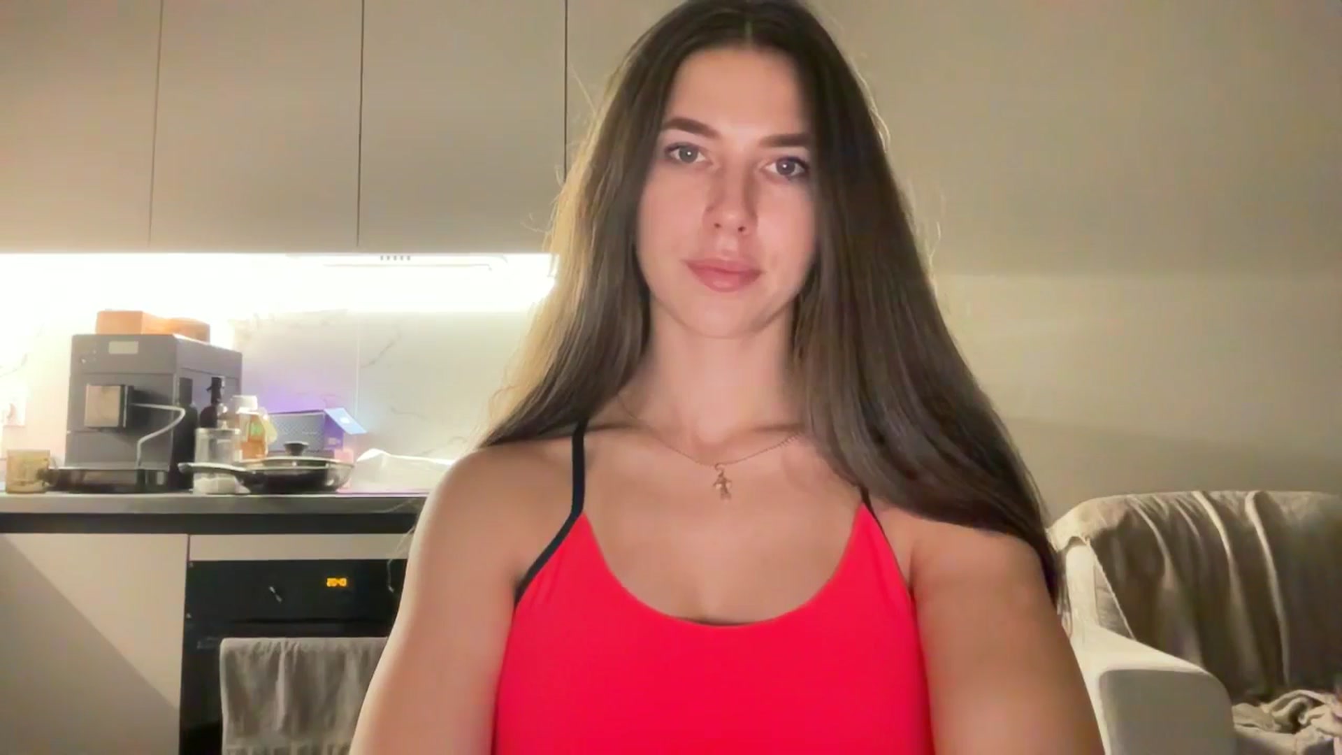 Gallery image thumbnail from kissfreeze's myfreecams stream on, 09/08/2025, 19:55 image 20 of 20