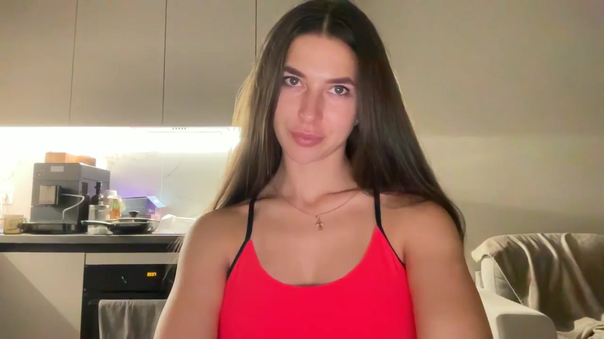 Gallery image thumbnail from kissfreeze's myfreecams stream on, 09/08/2025, 19:55 image 16 of 20