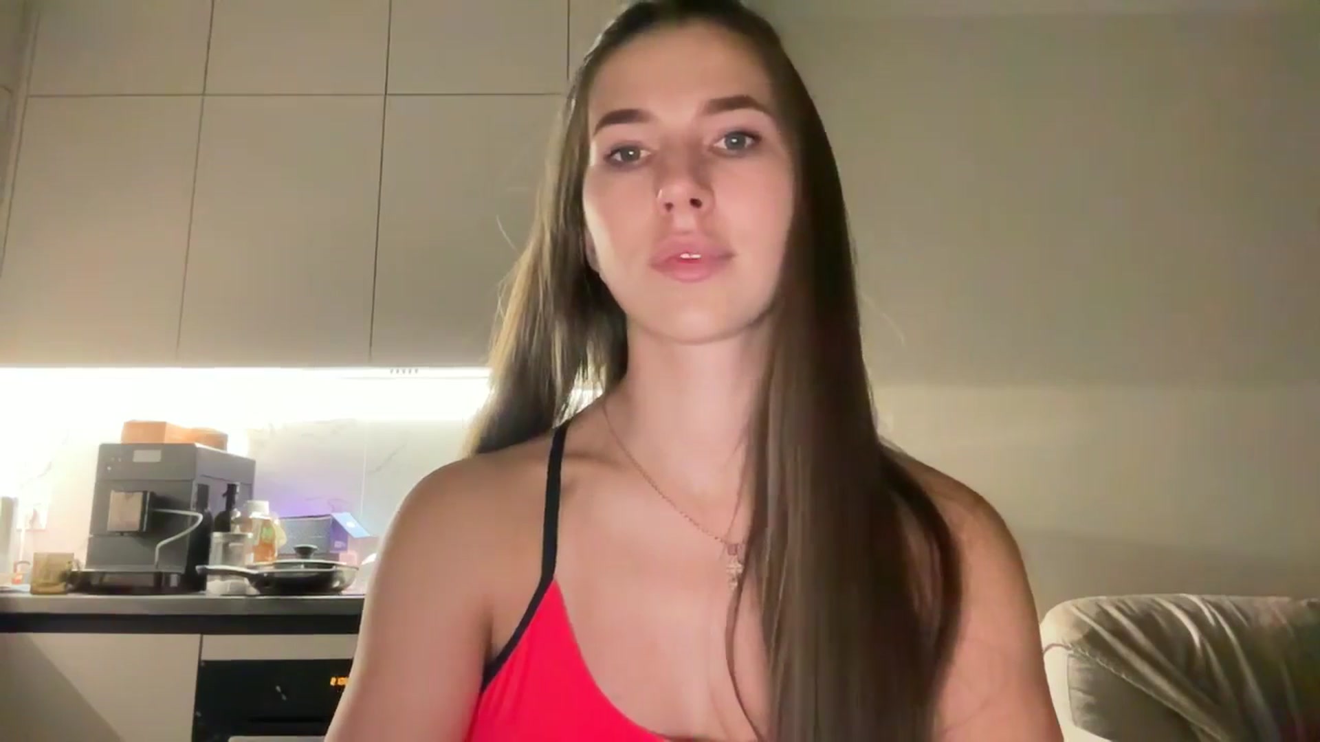 Gallery image thumbnail from kissfreeze's myfreecams stream on, 09/08/2025, 21:16 image 10 of 20