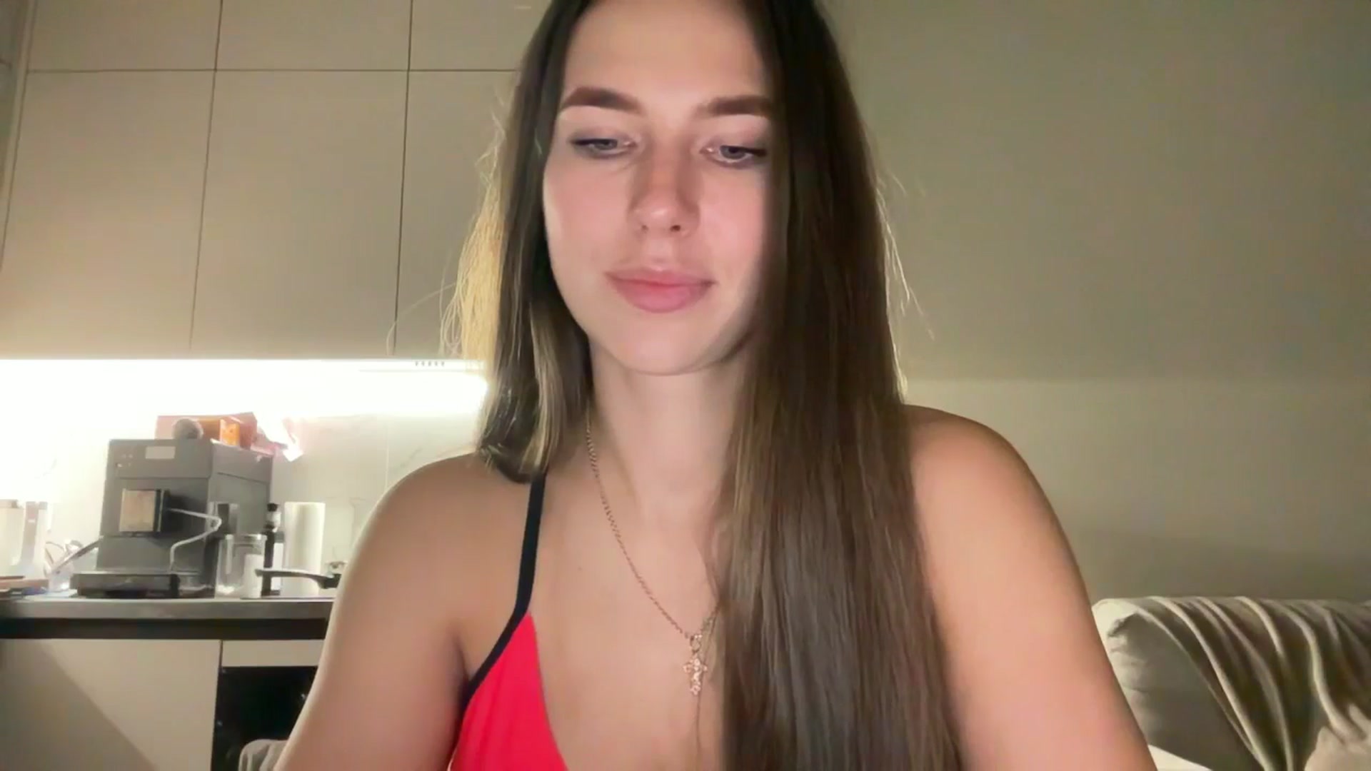 Gallery image thumbnail from kissfreeze's myfreecams stream on, 09/26/2025, 21:34 image 15 of 20