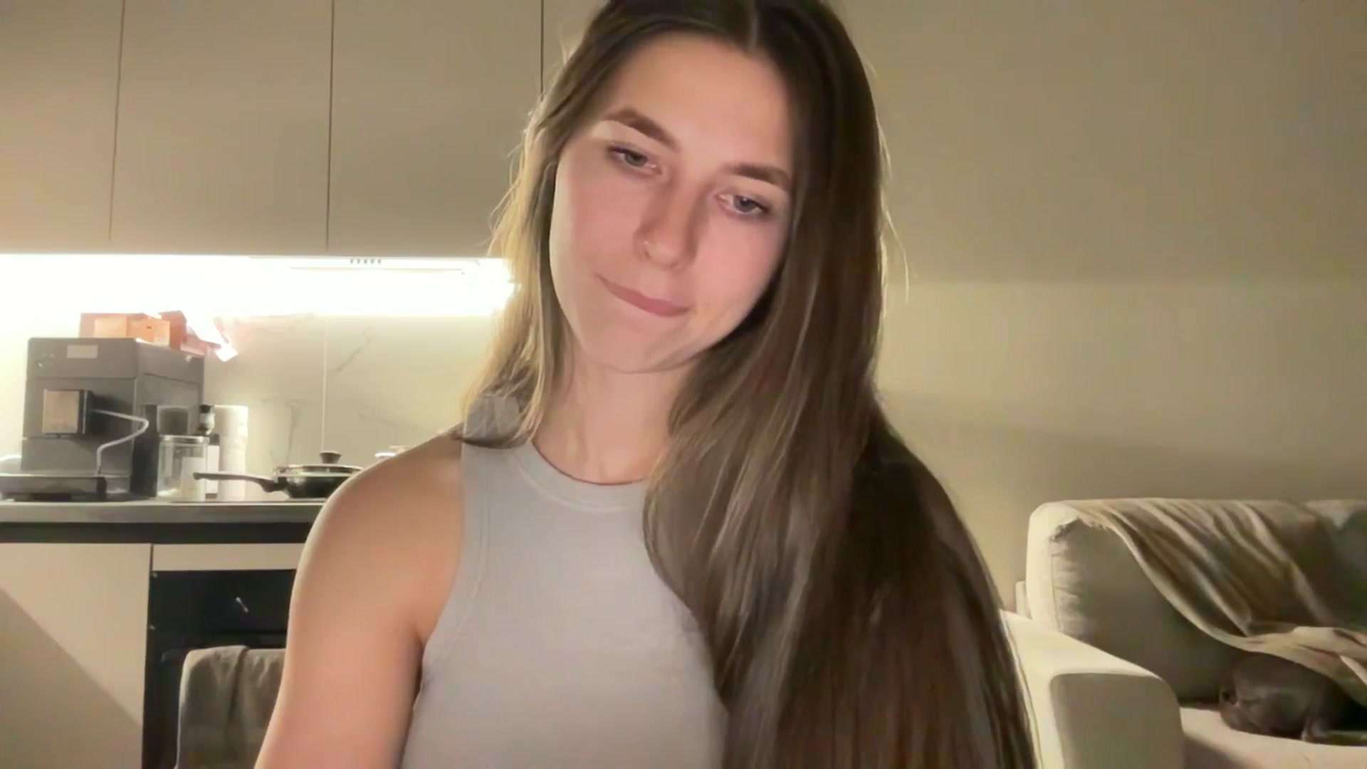 Gallery image thumbnail from kissfreeze's myfreecams stream on, 09/27/2025, 23:48 image 5 of 20