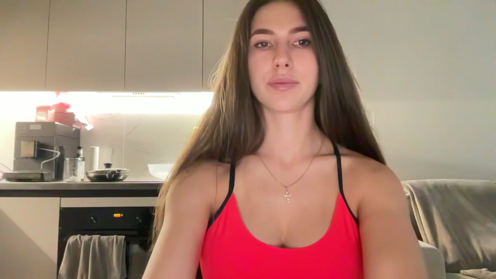 Gallery image thumbnail from kissfreeze's myfreecams stream on, 10/05/2025, 14:03 image 18 of 20