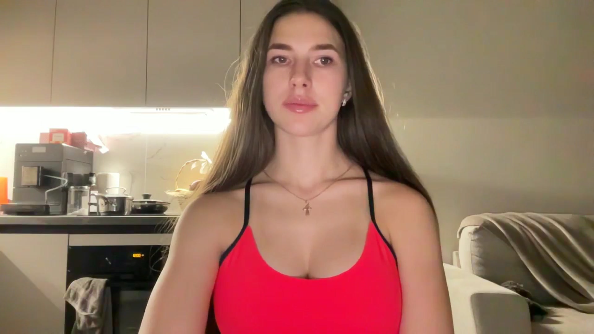 Gallery image thumbnail from kissfreeze's myfreecams stream on, 10/07/2025, 21:22 image 9 of 20