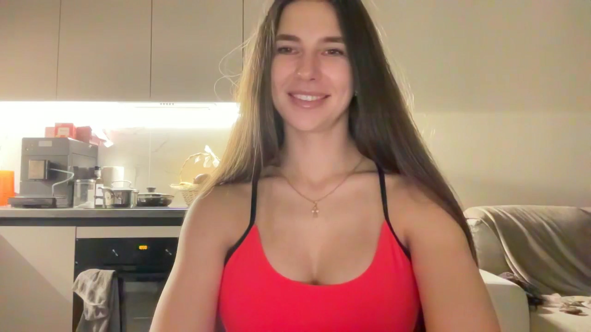 Gallery image thumbnail from kissfreeze's myfreecams stream on, 10/07/2025, 22:26 image 13 of 20