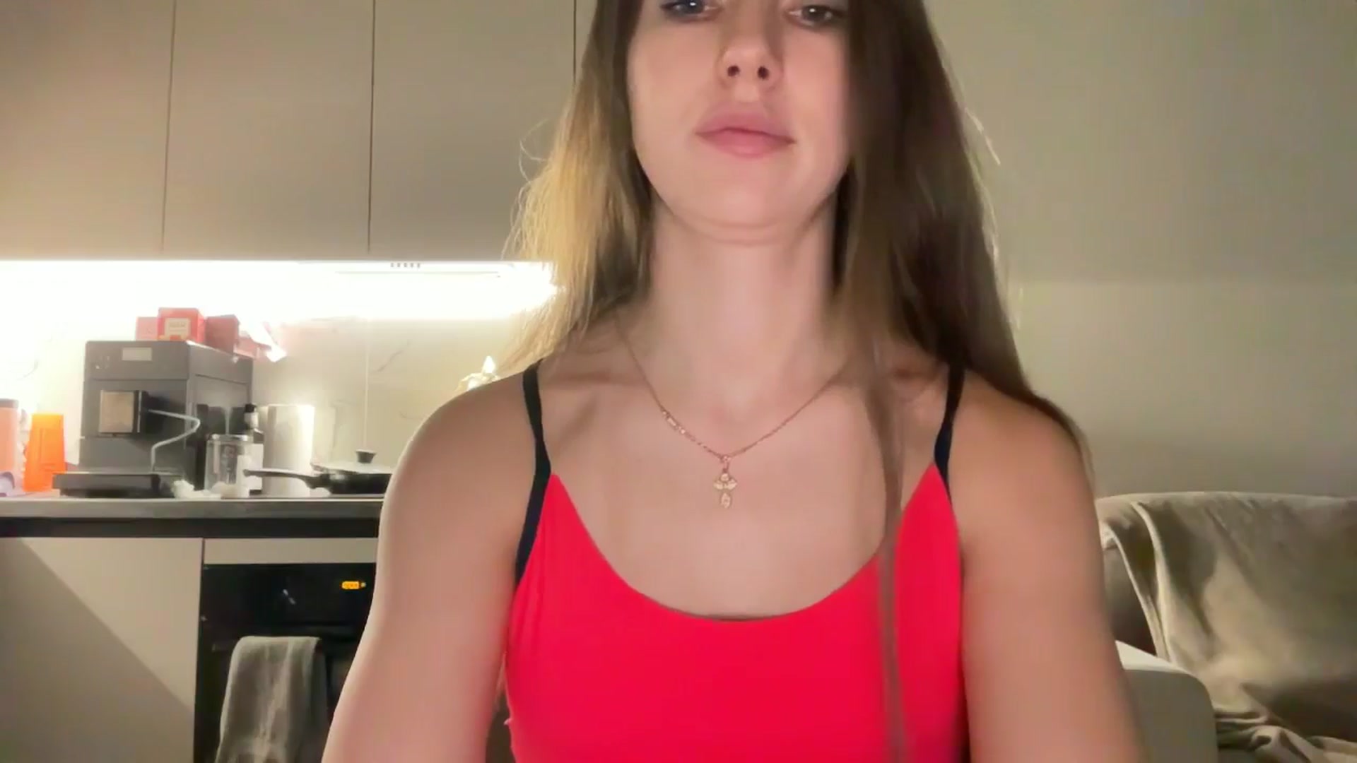 Gallery image thumbnail from kissfreeze's myfreecams stream on, 10/09/2025, 14:17 image 18 of 20